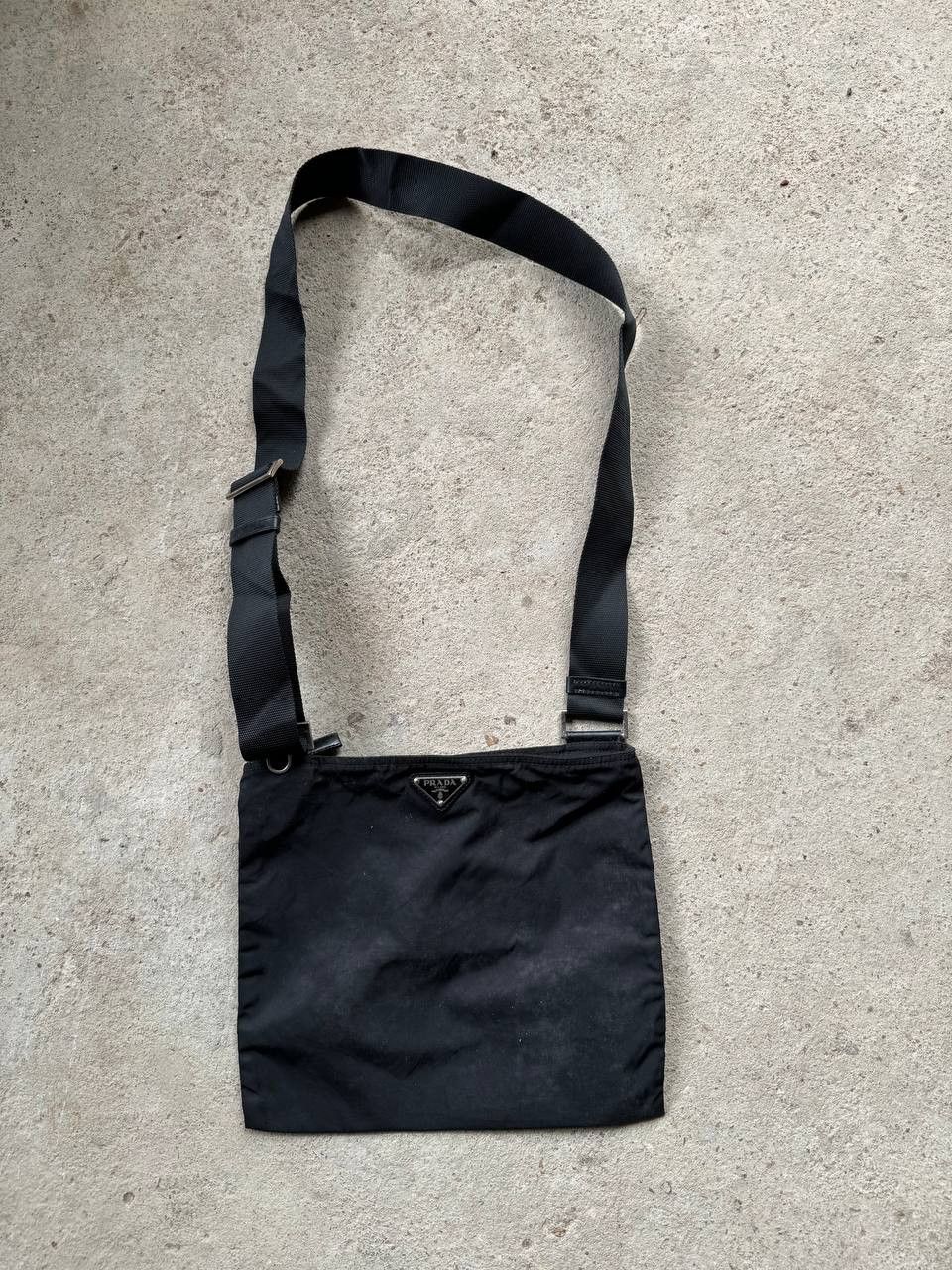 Prada × Vintage Authentic Prada Black Shoulder Size ONE SIZE - 1 Thumbnail