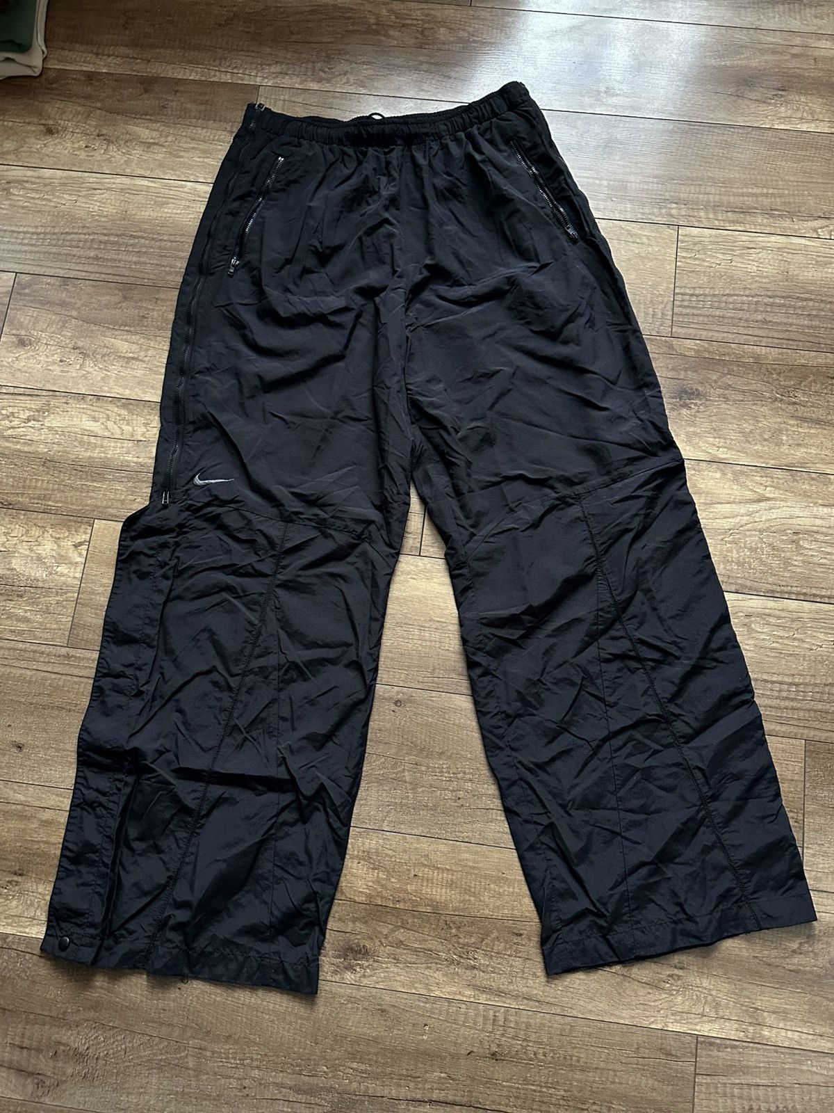 Nike RARE Nike Vintage Baggy Zipper Track Pants Sweatpants 90s Size US 34 / EU 50 - 1 Thumbnail