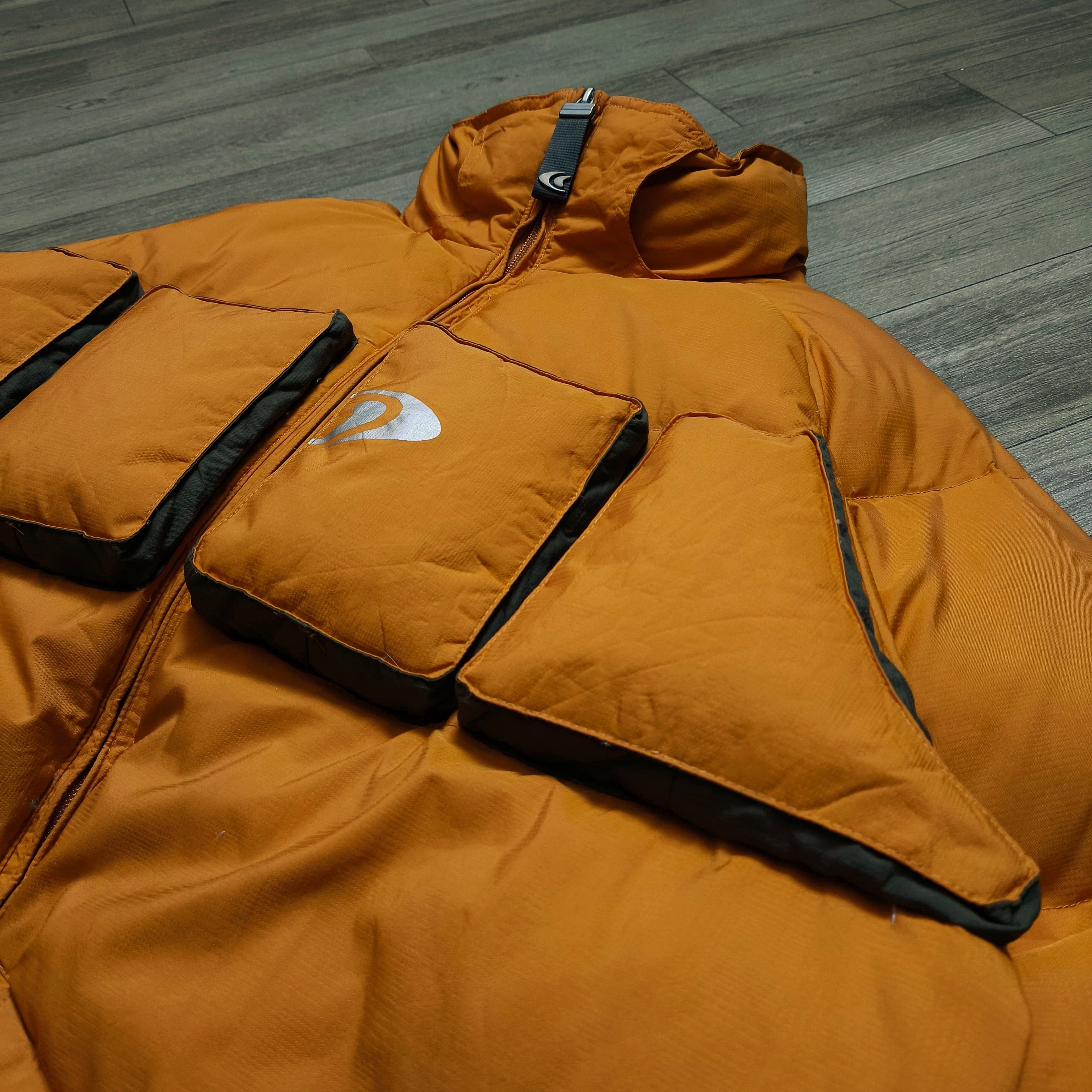 Salomon Vintage Salomon 3D Panelled 90's Technical Down Jacket Size US L / EU 52-54 / 3 - 4 Thumbnail