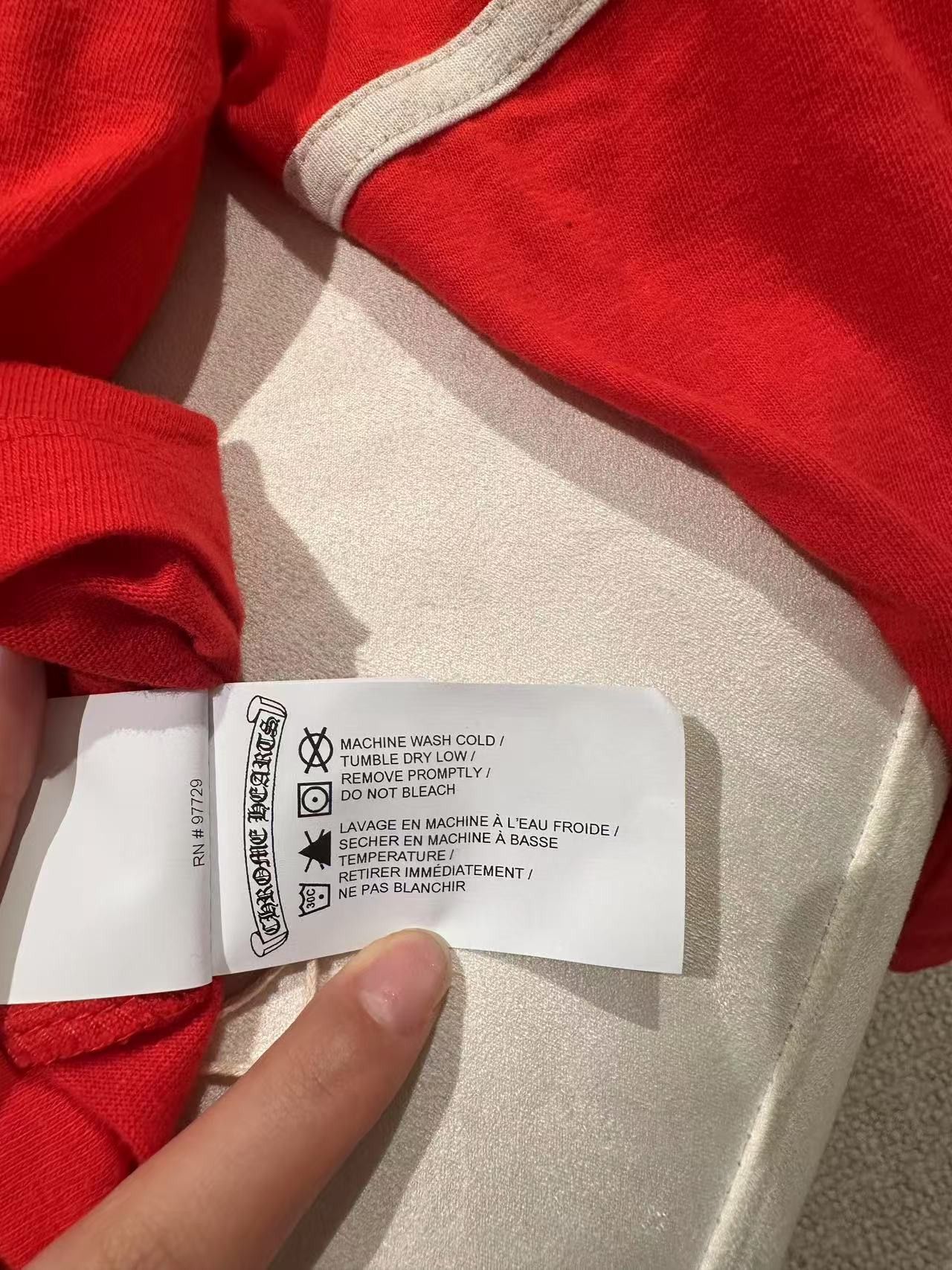 Chrome Hearts Chrome Hearts Red 33 Horseshoe Logo Long Sleeve Tee Size S / US 4 / IT 40 - 8 Thumbnail