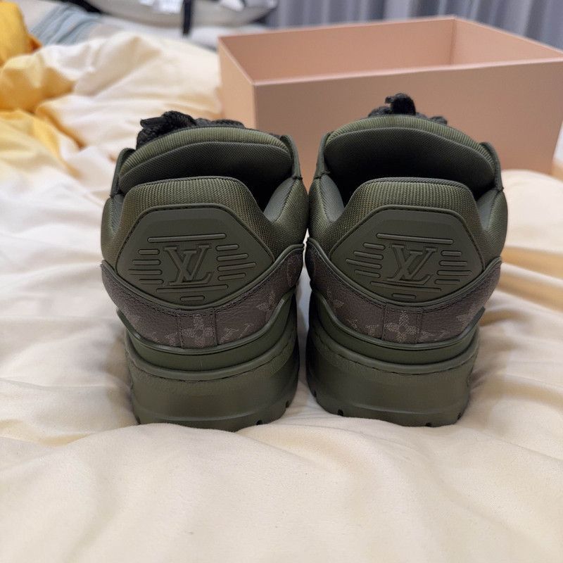 Louis Vuitton Louis Vuitton Trainer Maxi Low Top Sneakers -2508 Size US 9.5 / EU 42-43 - 3 Thumbnail