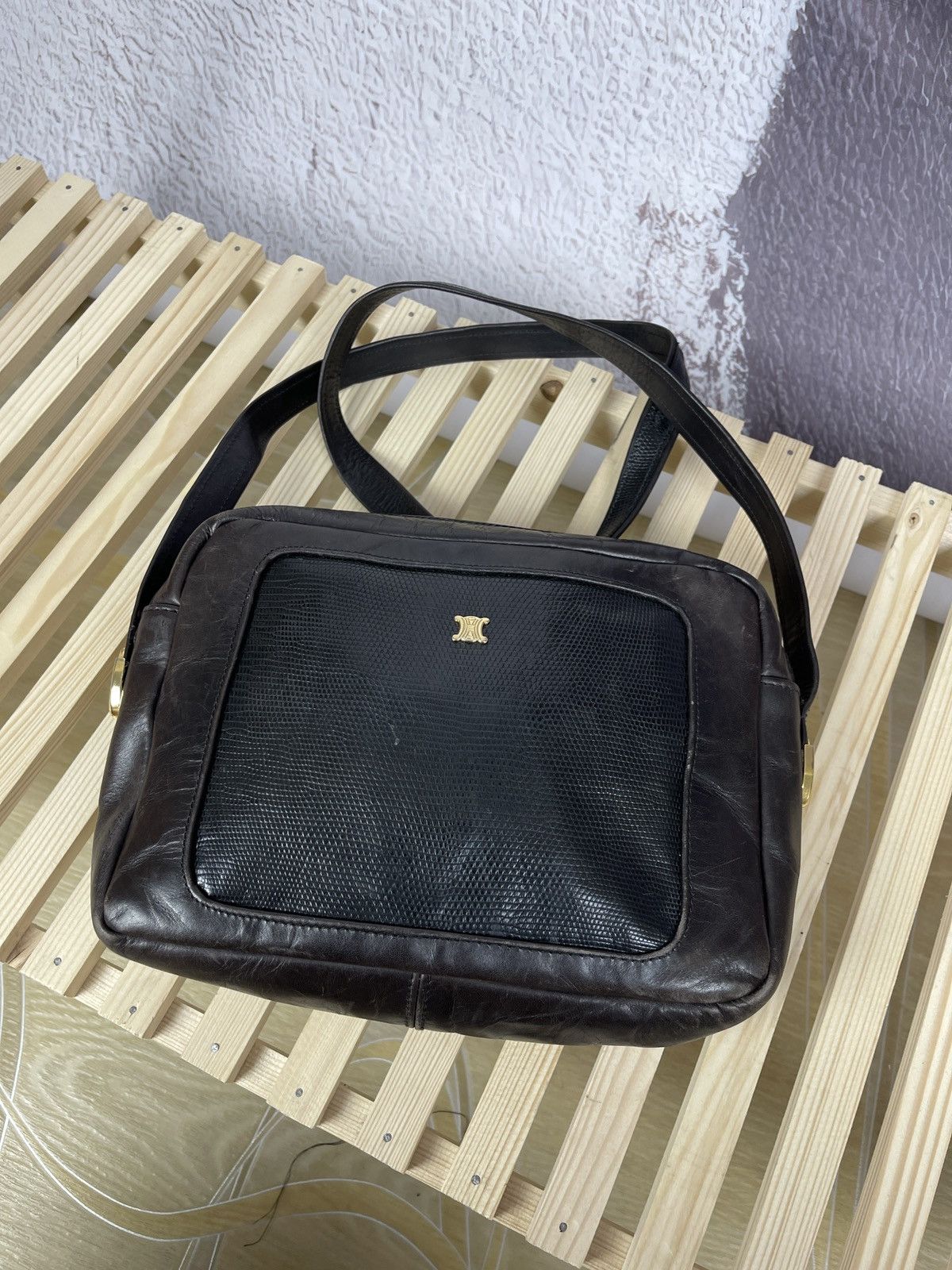 Celine Celine vintage dark brown black leather shoulder bag logo Size ONE SIZE - 2 Thumbnail