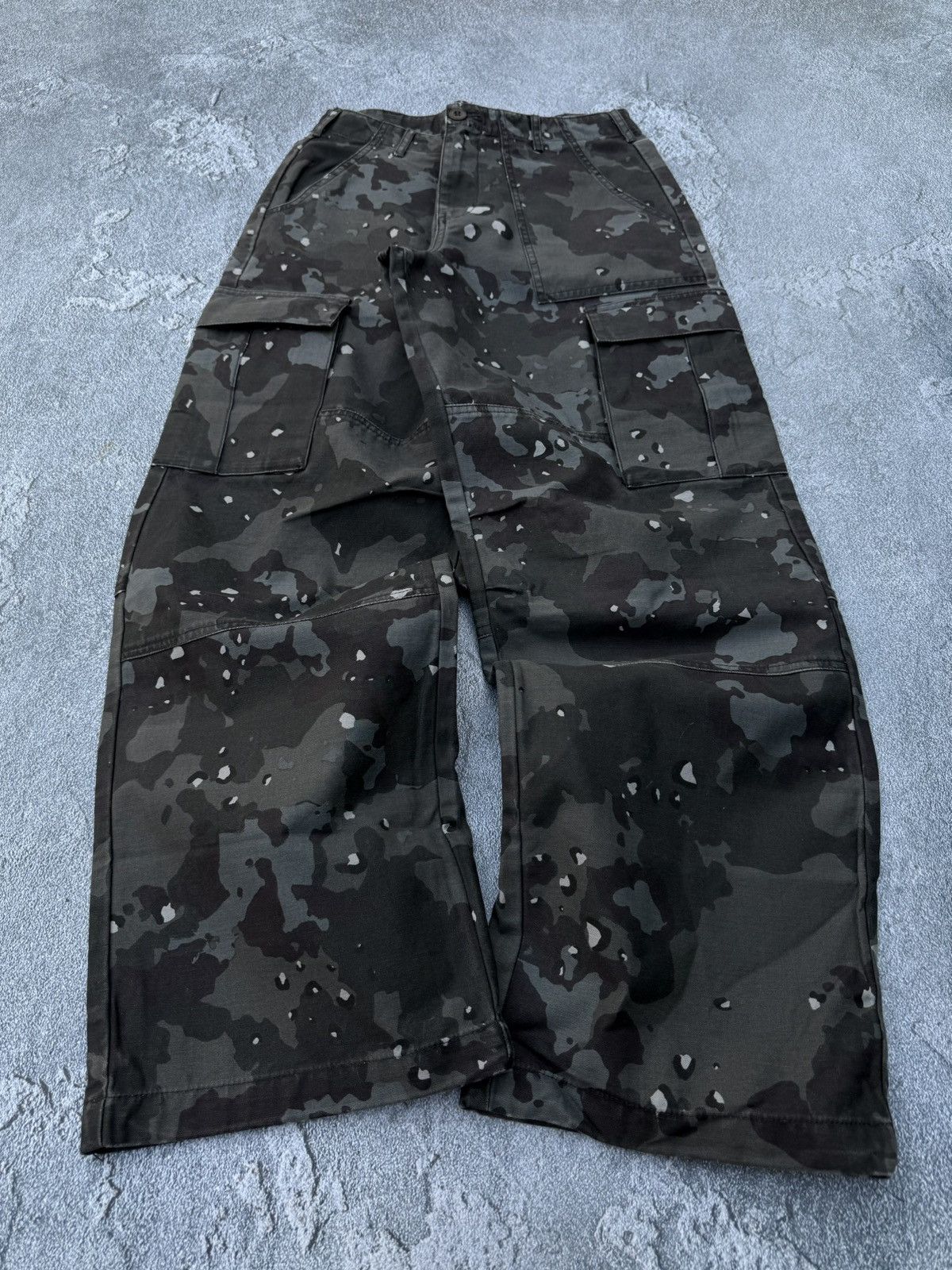 Kith NWT Kith Jaden Midnight Cookie Camo Logo Wide Aviator Pants Size US 30 / EU 46 - 2 Thumbnail