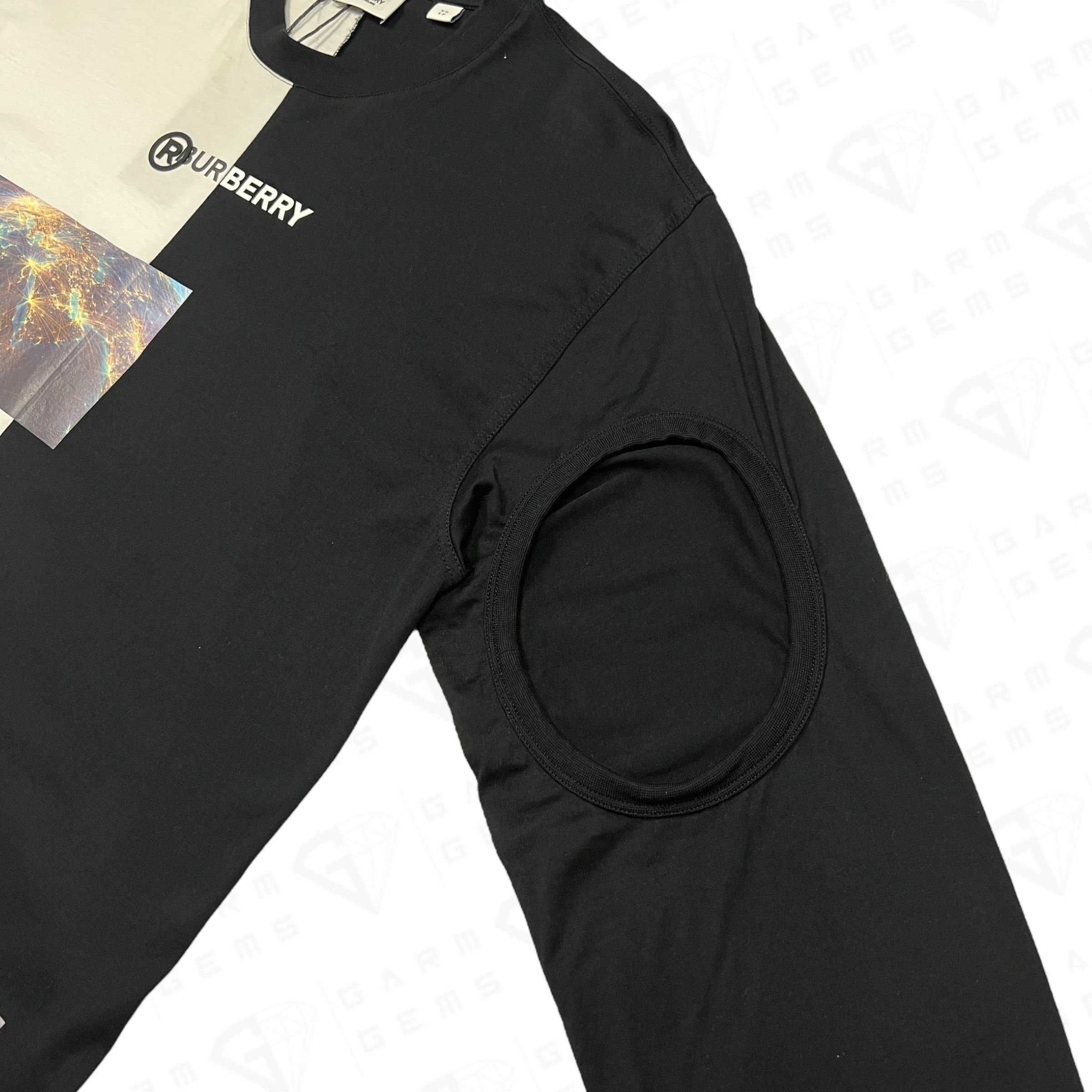 Burberry Burberry Oversized Montage Print Cut Out Long Sleeve T-Shirt Size US XS / EU 42 / 0 - 6 Thumbnail