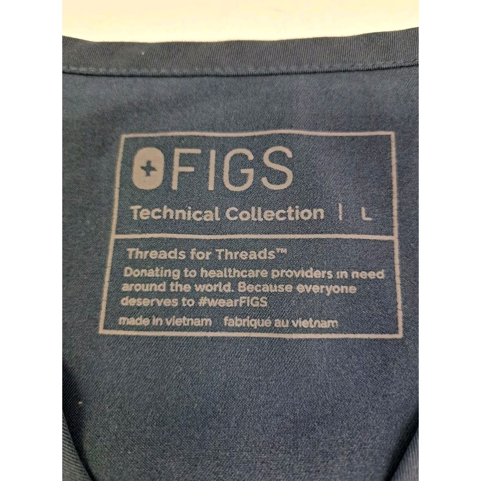 Vintage Figs Mens Scrub Top Technical Collection Large Bluish/Grey Pockets V Neck TM3000 #5906 Mens Size L Size US L / EU 52-54 / 3 - 5 Thumbnail
