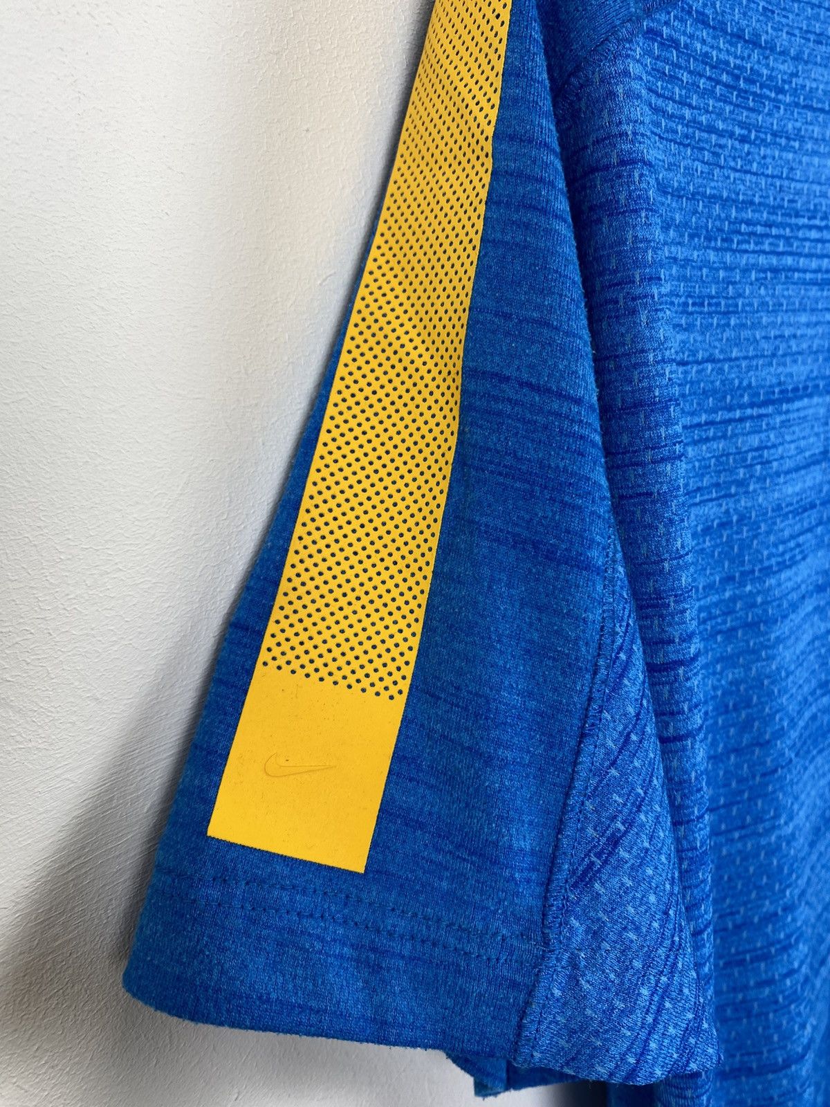 Nike Nike FC Barcelona Soccer Football Jersey Shirt Size S Blue Size US S / EU 44-46 / 1 - 9 Thumbnail