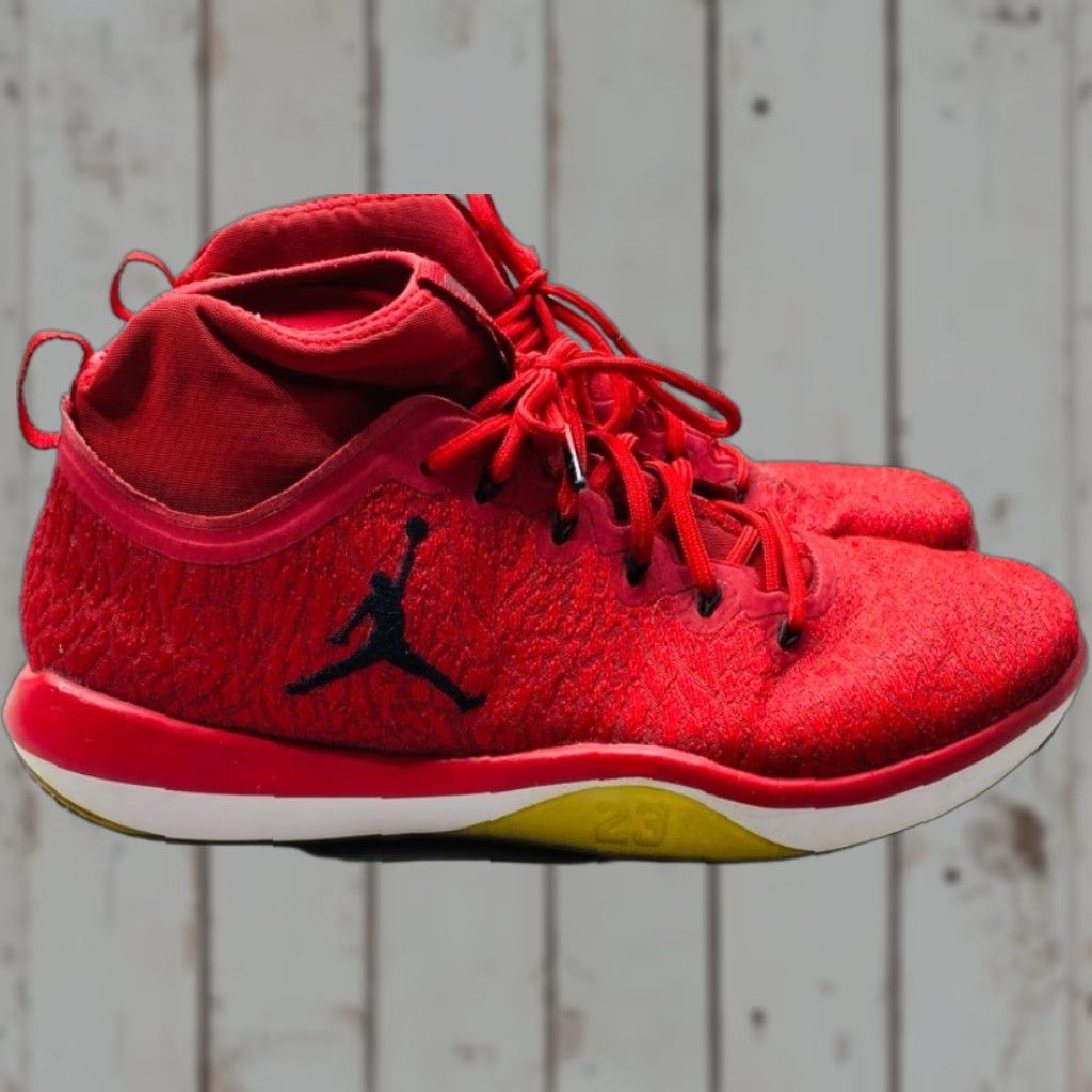 Nike Air Jordan Trainer 1 845402-605 Mens 13 Red Basketball Sneakers 1317