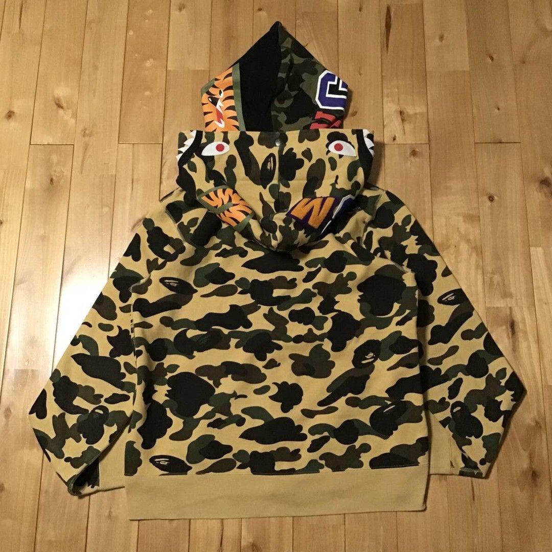 Bape BAPE Double Shark full zip hoodie 1st camo a bathing ape Size US L / EU 52-54 / 3 - 2 Thumbnail