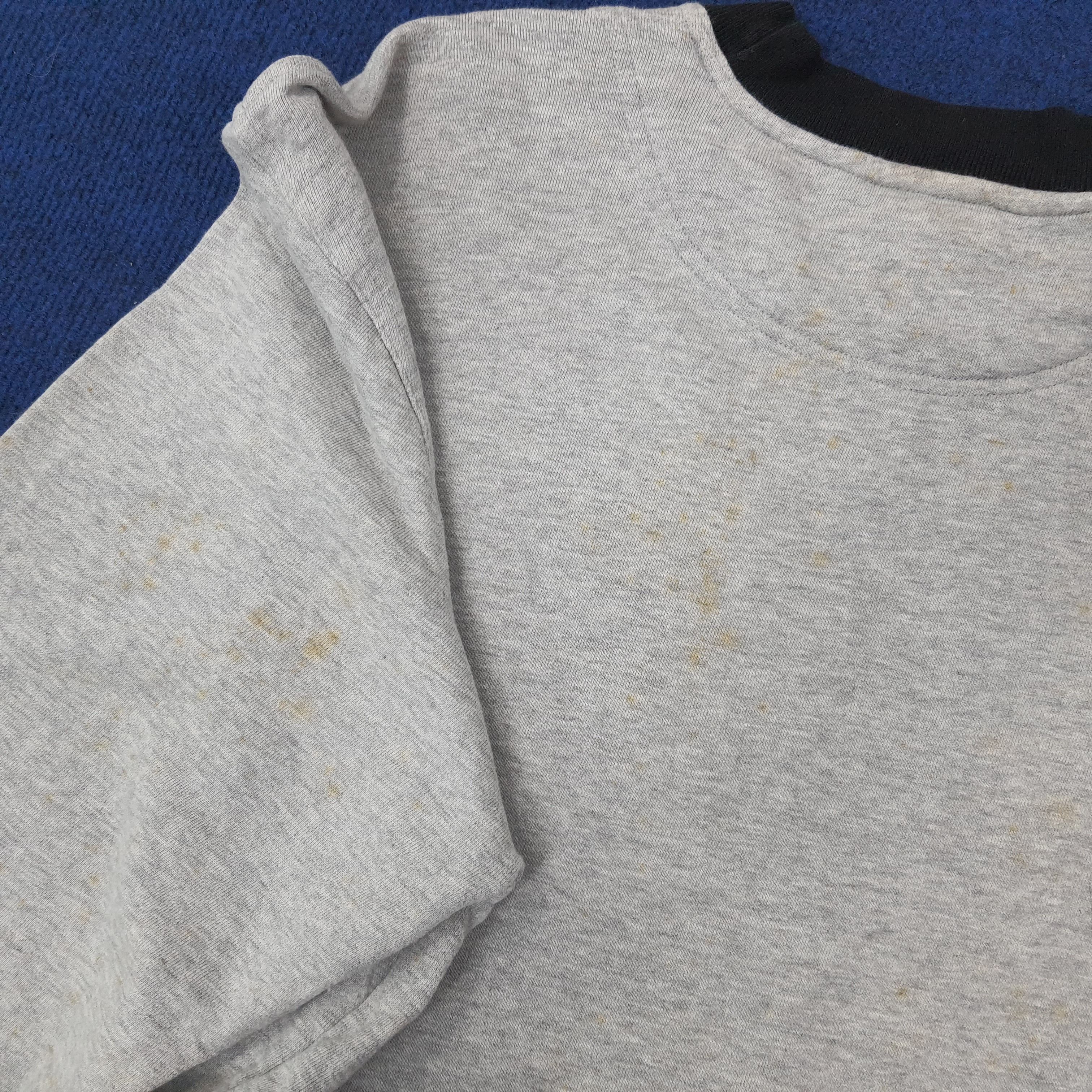 Yves Saint Laurent Vintage Yves Saint Laurent YSL Designer Tshirt C223N75 Size US XL / EU 56 / 4 - 13 Thumbnail