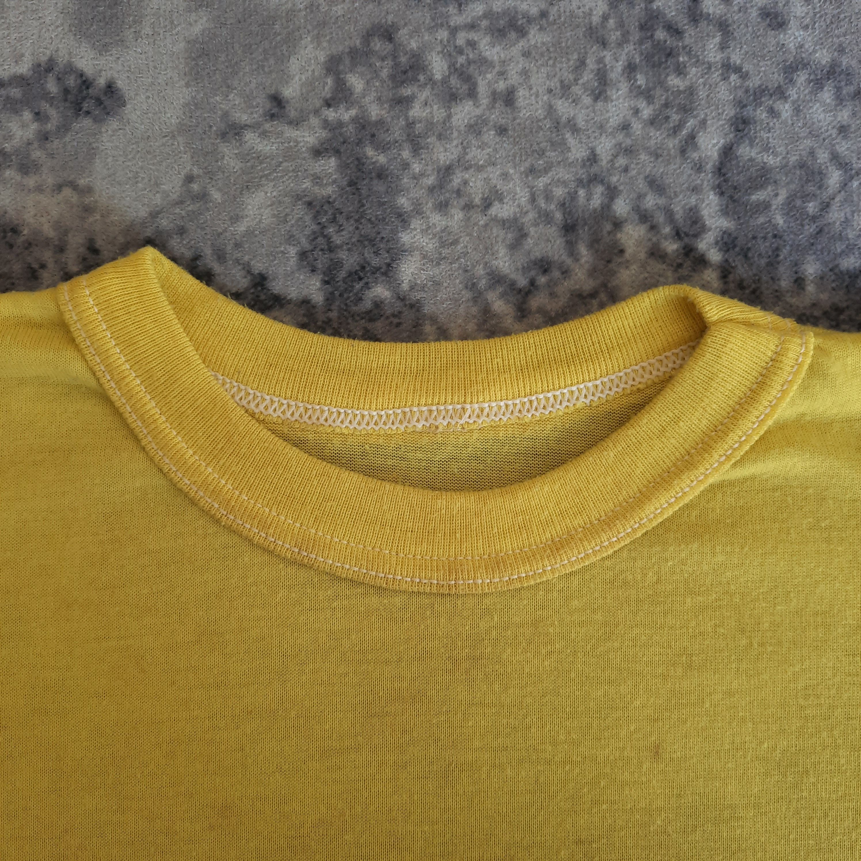 Vintage Vintage 90s power rangers 'might morphin' tshirt Size S / US 4 / IT 40 - 5 Thumbnail