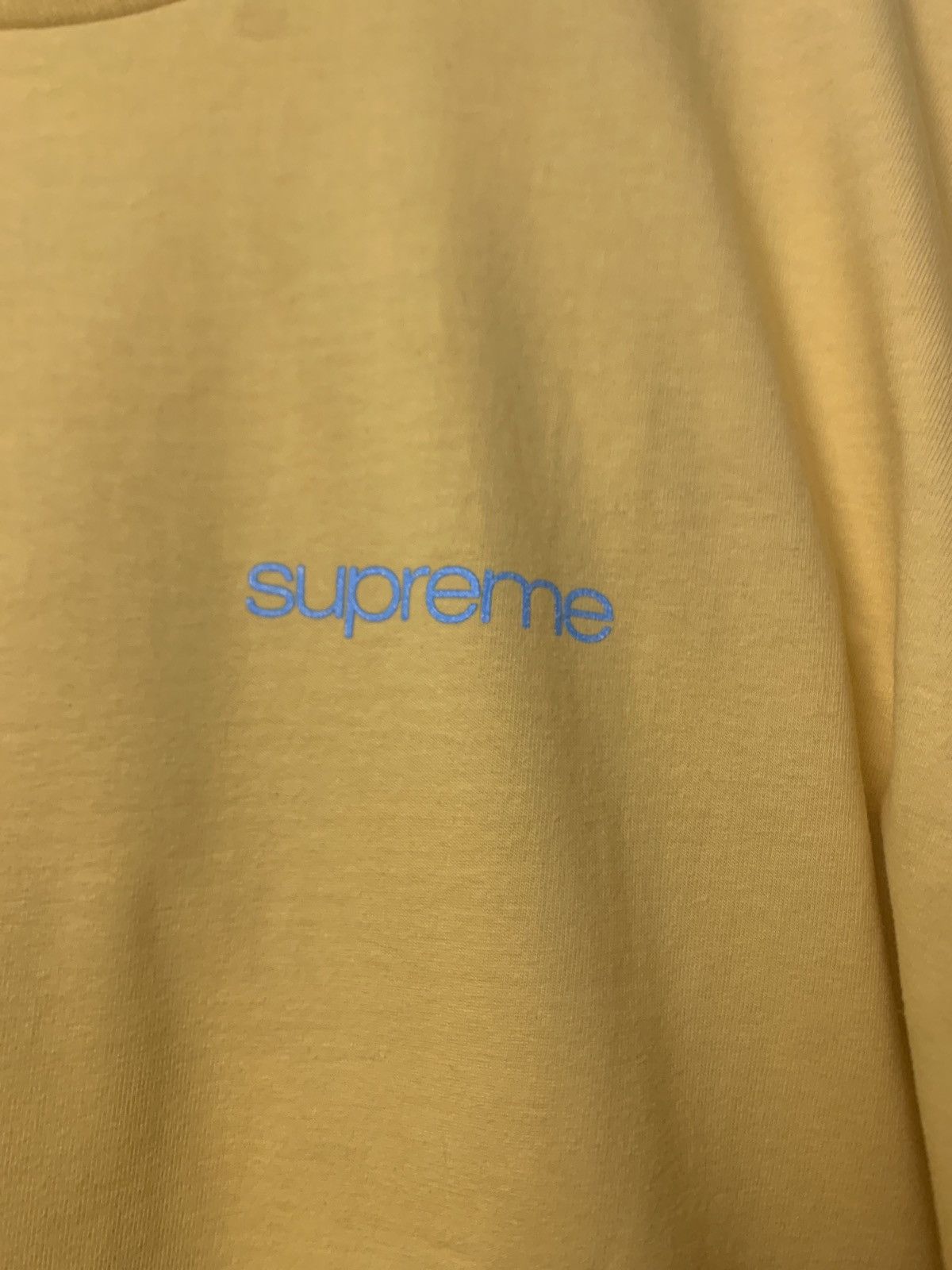 Supreme Logo tshirt Size US XL / EU 56 / 4 - 2 Thumbnail