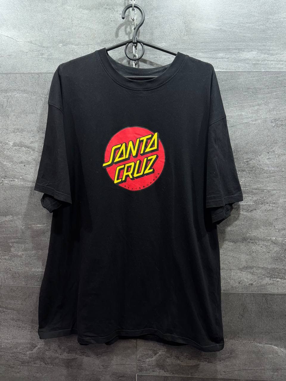 Santa Cruz Skateboards Vintage Y2K Santa Cruz Skateboards T Shirt Black Skate Mens Size US XL / EU 56 / 4 - 1 Thumbnail