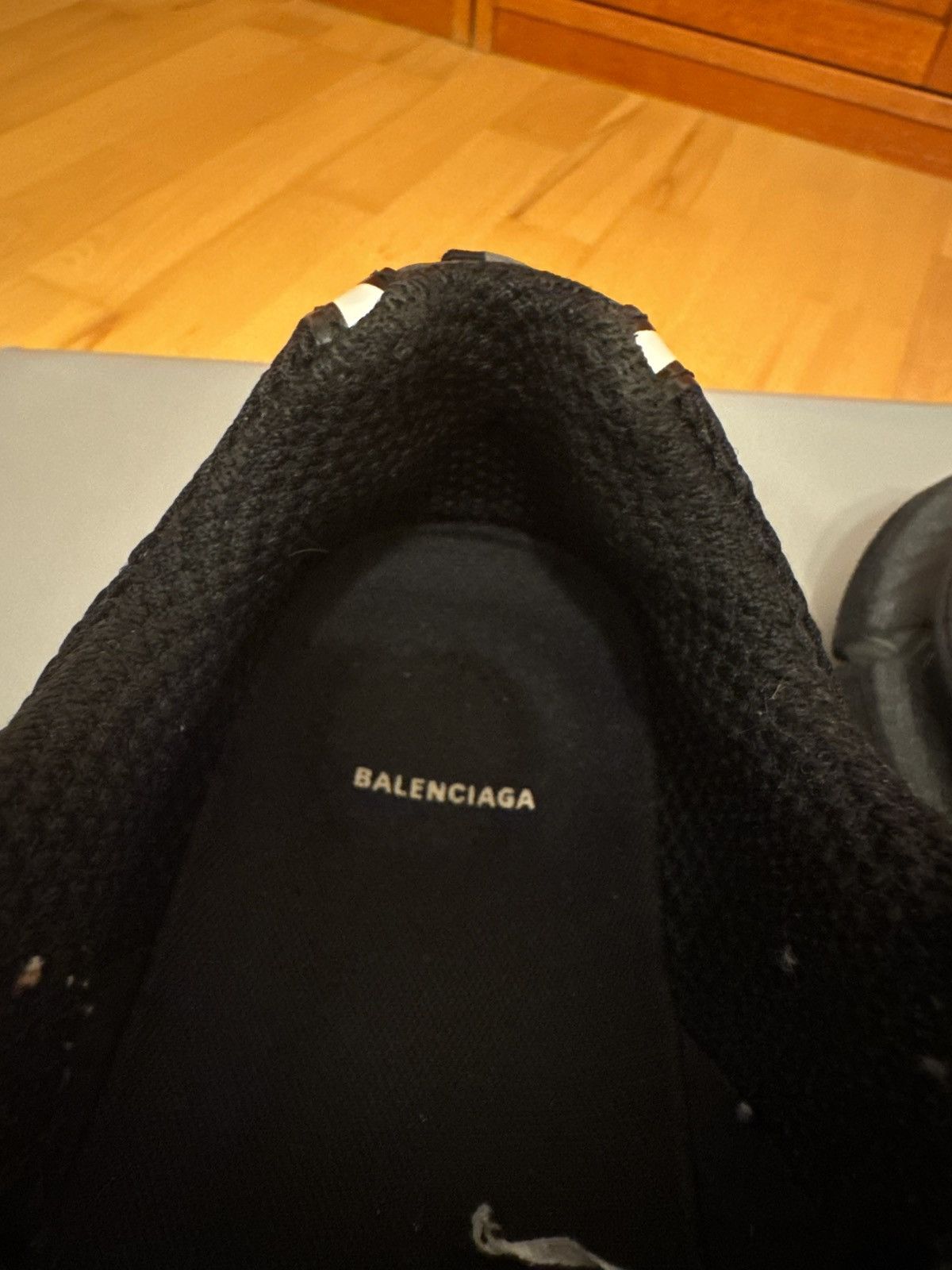 Balenciaga Balenciaga 3XL Triple Black Size US 7 / EU 40 - 13 Thumbnail