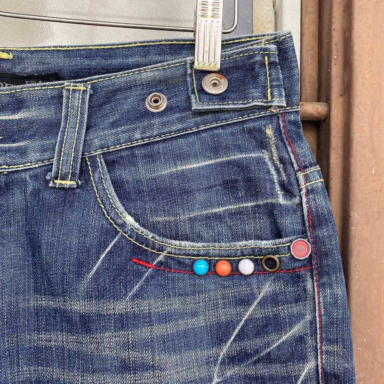 Japanese Brand × Le Grande Bleu (L.G.B.) × Tornado Mart A BEAUTIFUL FLARE DENIM RED PEPPER GOLD LABEL EAGLE WING Size US 31 - 13 Thumbnail