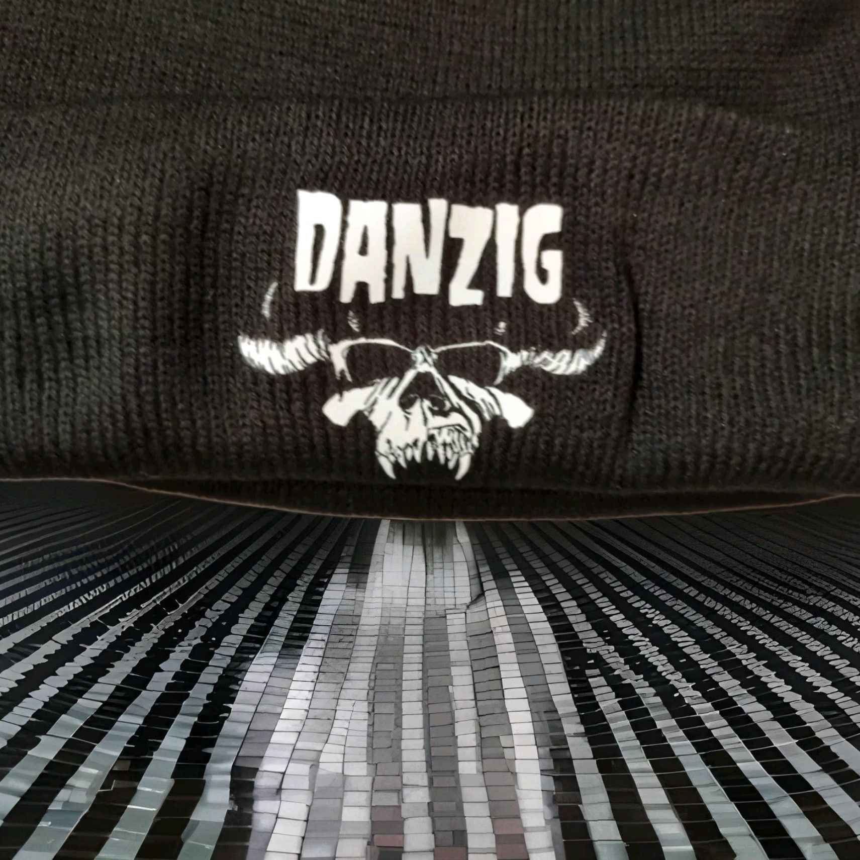 Vintage Danzig Beanie - Beanie - Hat - Black - One Size - Men - Knit Cap - Warm Size ONE SIZE - 3 Thumbnail