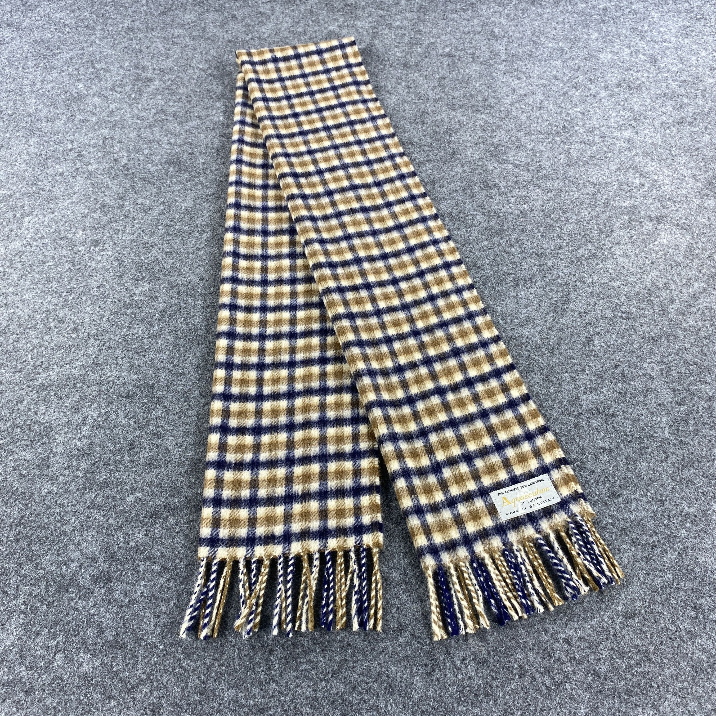 Aquascutum × Vintage GF10611 Aquascutum Scarf Neck Wear Muffler Nova Check Size ONE SIZE - 1 Thumbnail