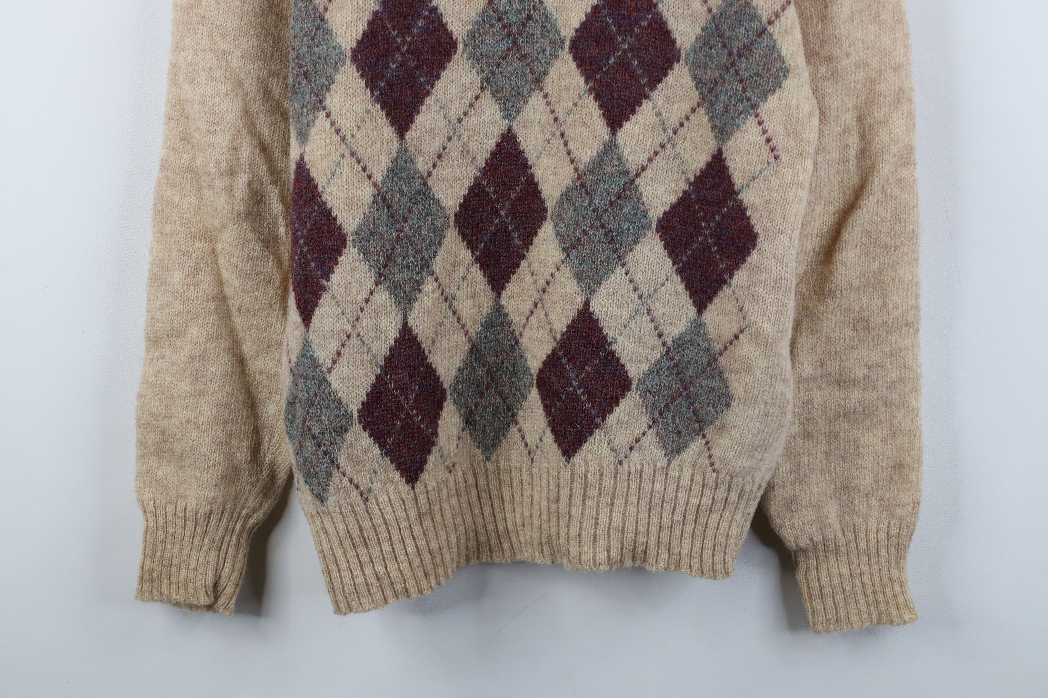 Vintage Vintage 70s 80s Streetwear Wool Argyle Diamond Knit Sweater Size US M / EU 48-50 / 2 - 3 Thumbnail