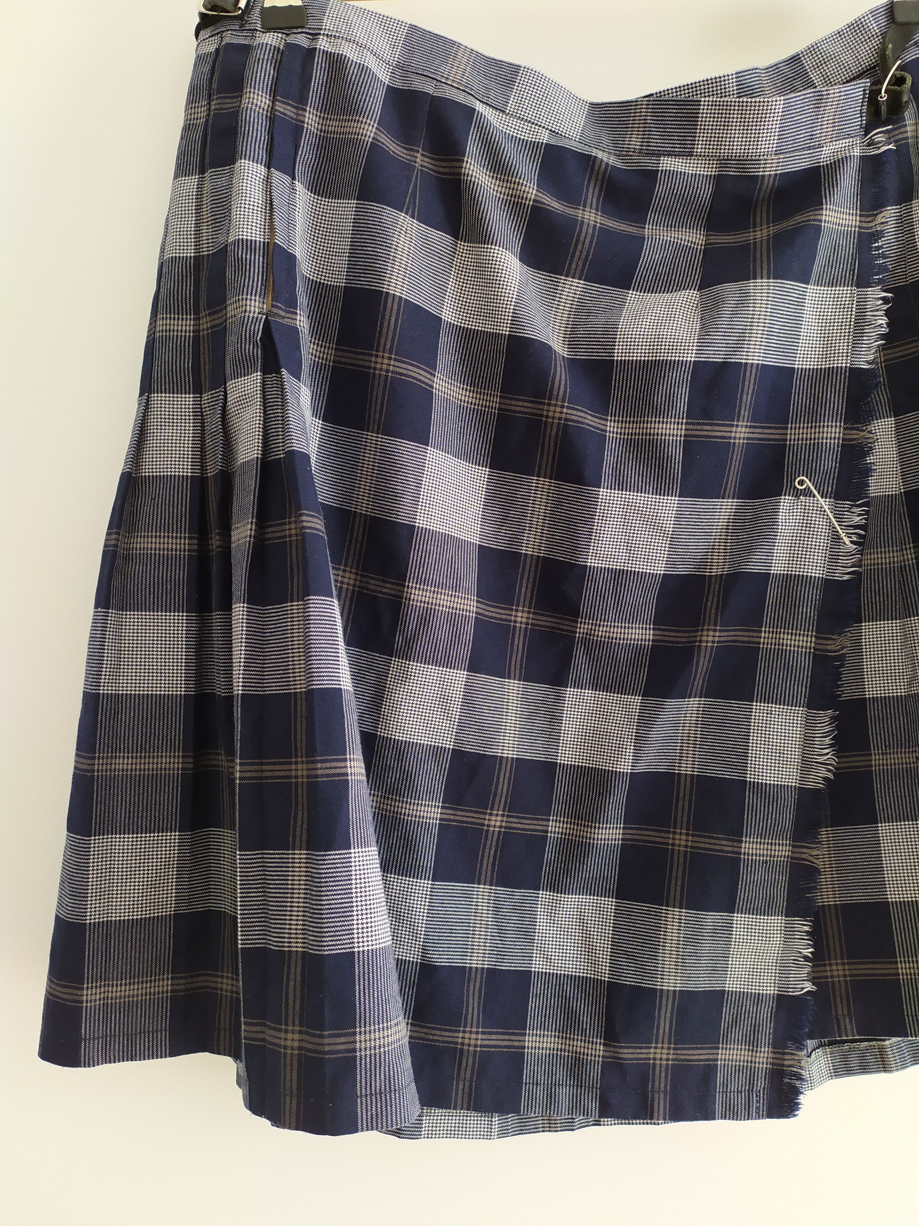 The Difference Scottish checkered kilt skirt size 40 L Brendella Size 28" / US 6 / IT 42 - 3 Thumbnail