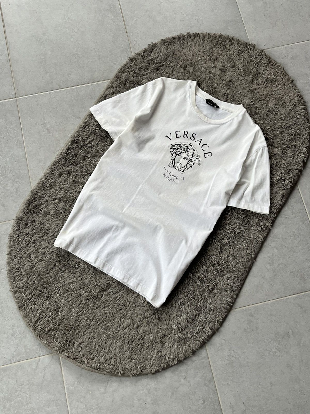 Versace Vintage Tee Versace BIG LOGO Streetwear Size US S / EU 44-46 / 1 - 2 Thumbnail