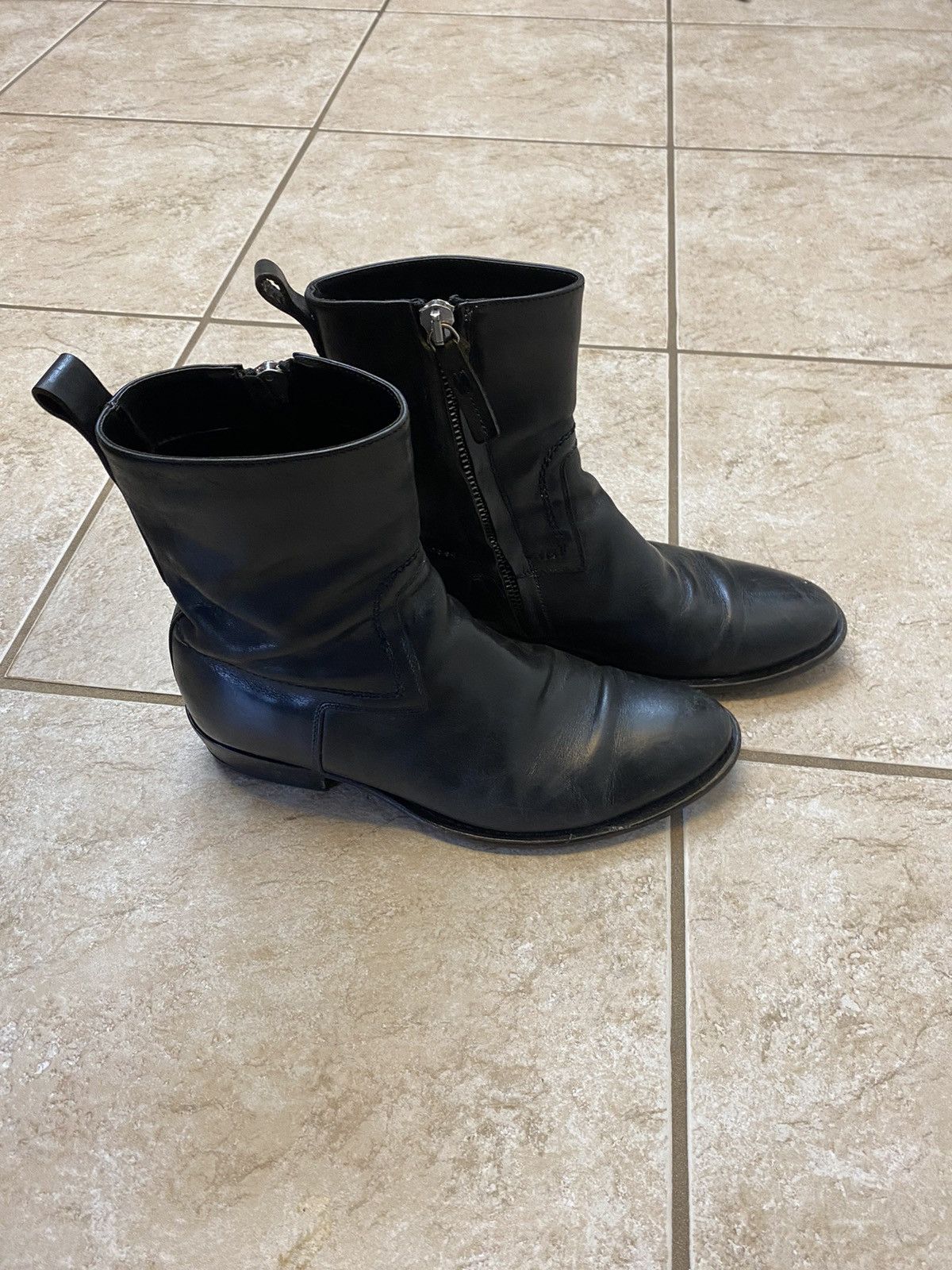 Dior AW07 Navigate Dior Western Boots | Grailed