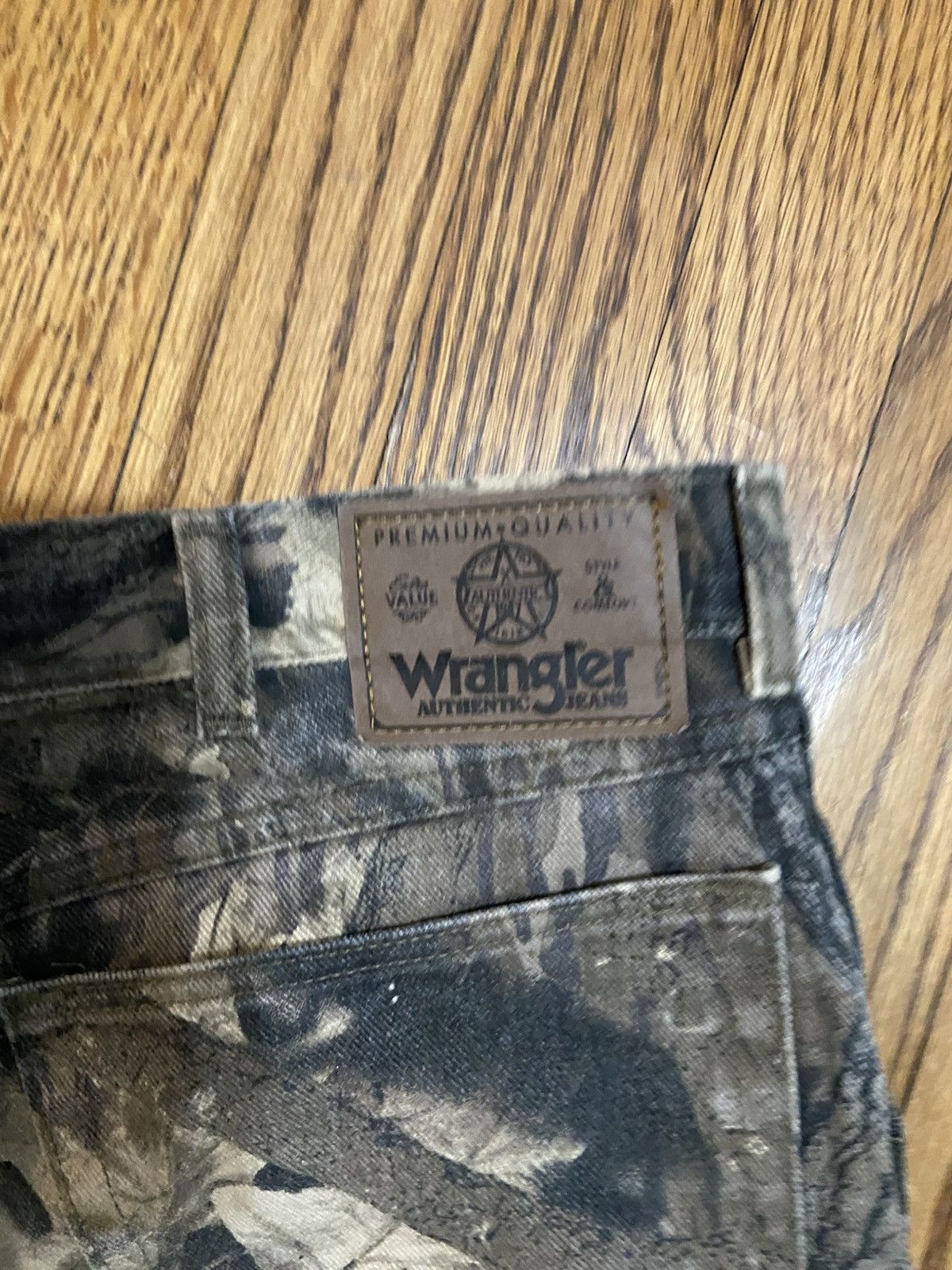 Wrangler Vintage wrangler double knee real tree camo jeans Size US 34 / EU 50 - 4 Thumbnail