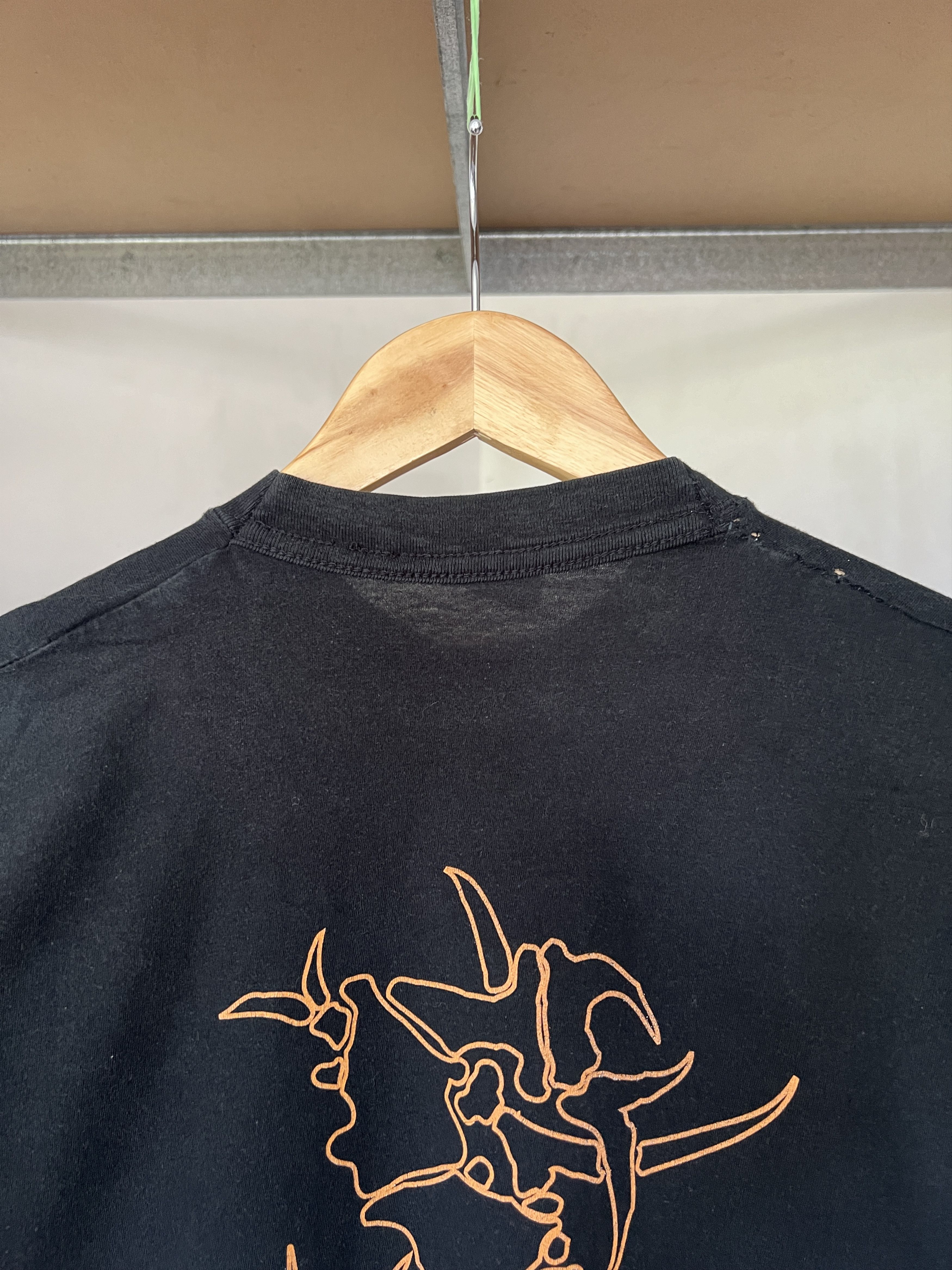 Band Tees Sepultura Vintage 90s Arise Rock Band T-shirt Size US L / EU 52-54 / 3 - 18 Thumbnail