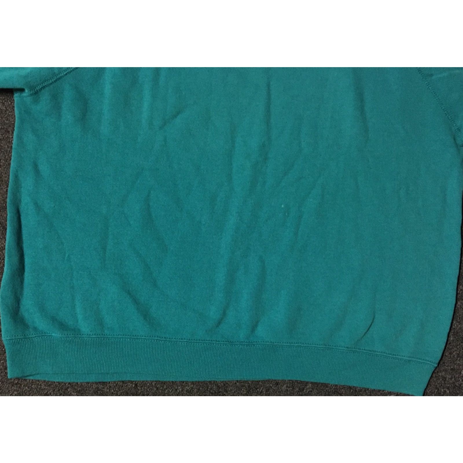 Tultex VINTAGE Tultex Green 80s Distressed Boxy Sweatshirt Hoodie Men M USA Punk Biker Grunge Surf Skate Retro 90s Style Pullover Distressed Size US M / EU 48-50 / 2 - 3 Thumbnail