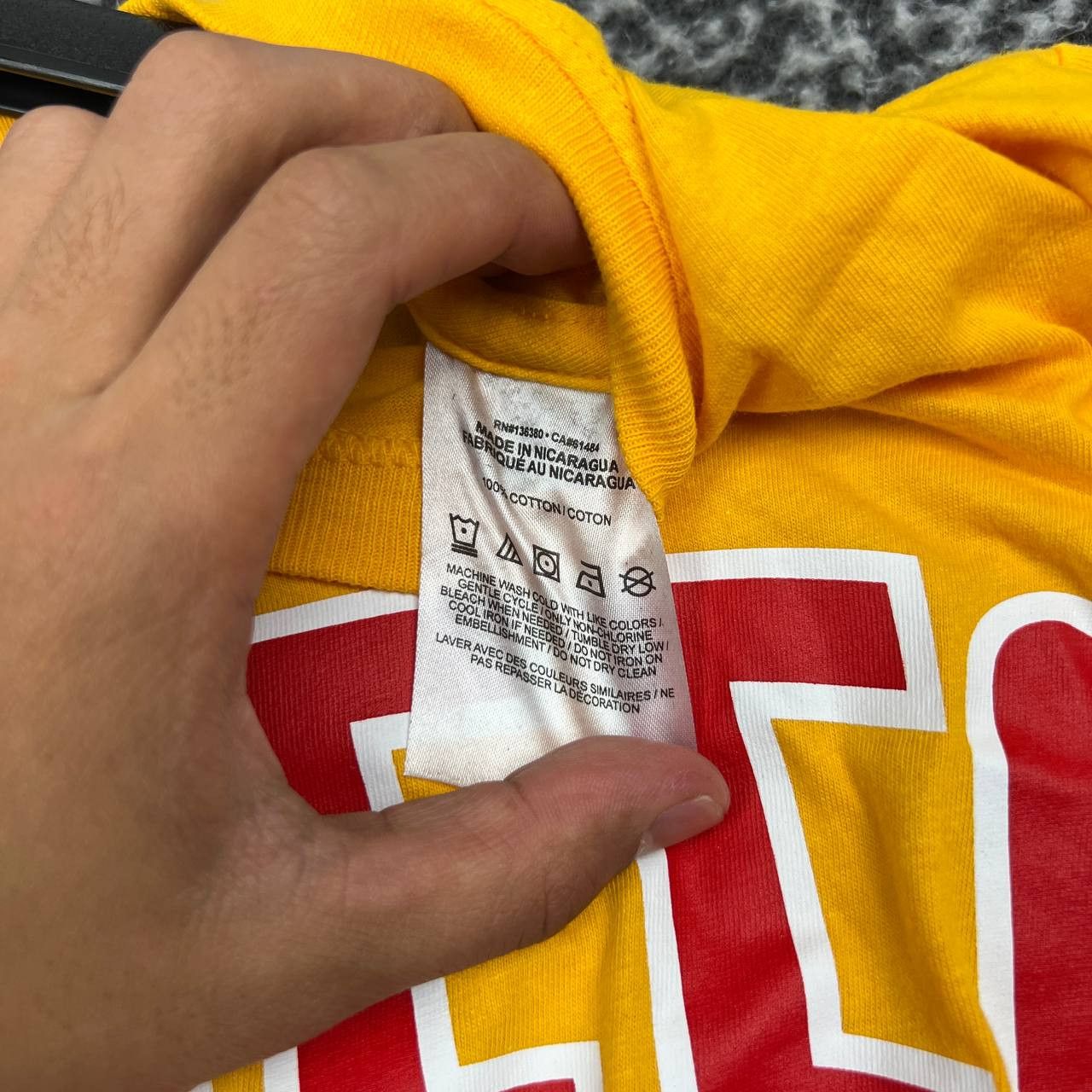 Nike Nike Shirt Men Large Yellow Kansas City Chiefs Short Sleeve Size US L / EU 52-54 / 3 - 6 Thumbnail