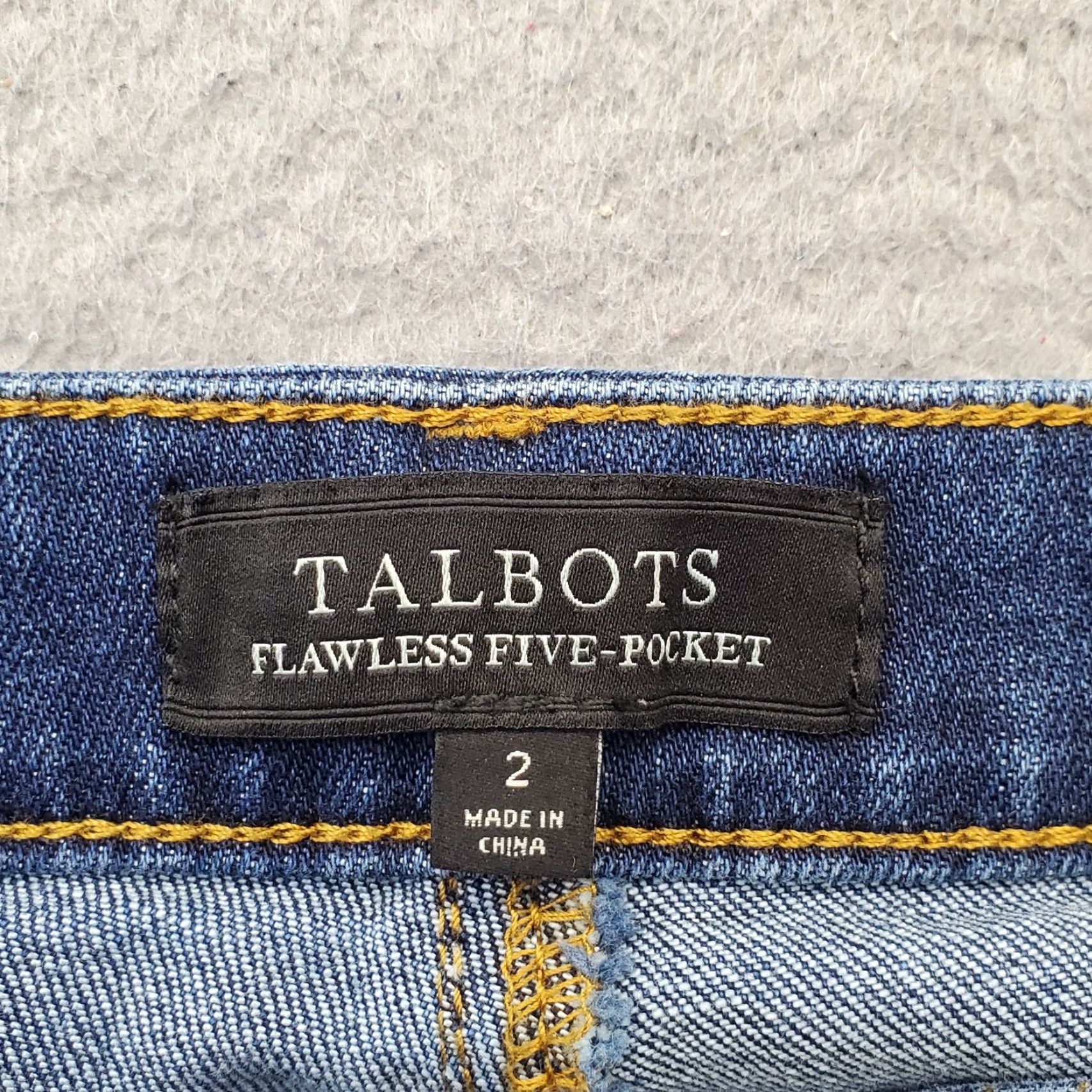 Talbots Talbots Straight Jeans Women 2 Blue Denim Stretch Whiskered Five-Pocket Jeans 5-Pocket Design Size 2 Women Blue Denim Talbots Straight Jeans Women 2 Size 26" / US 2 / IT 38 - 7 Thumbnail