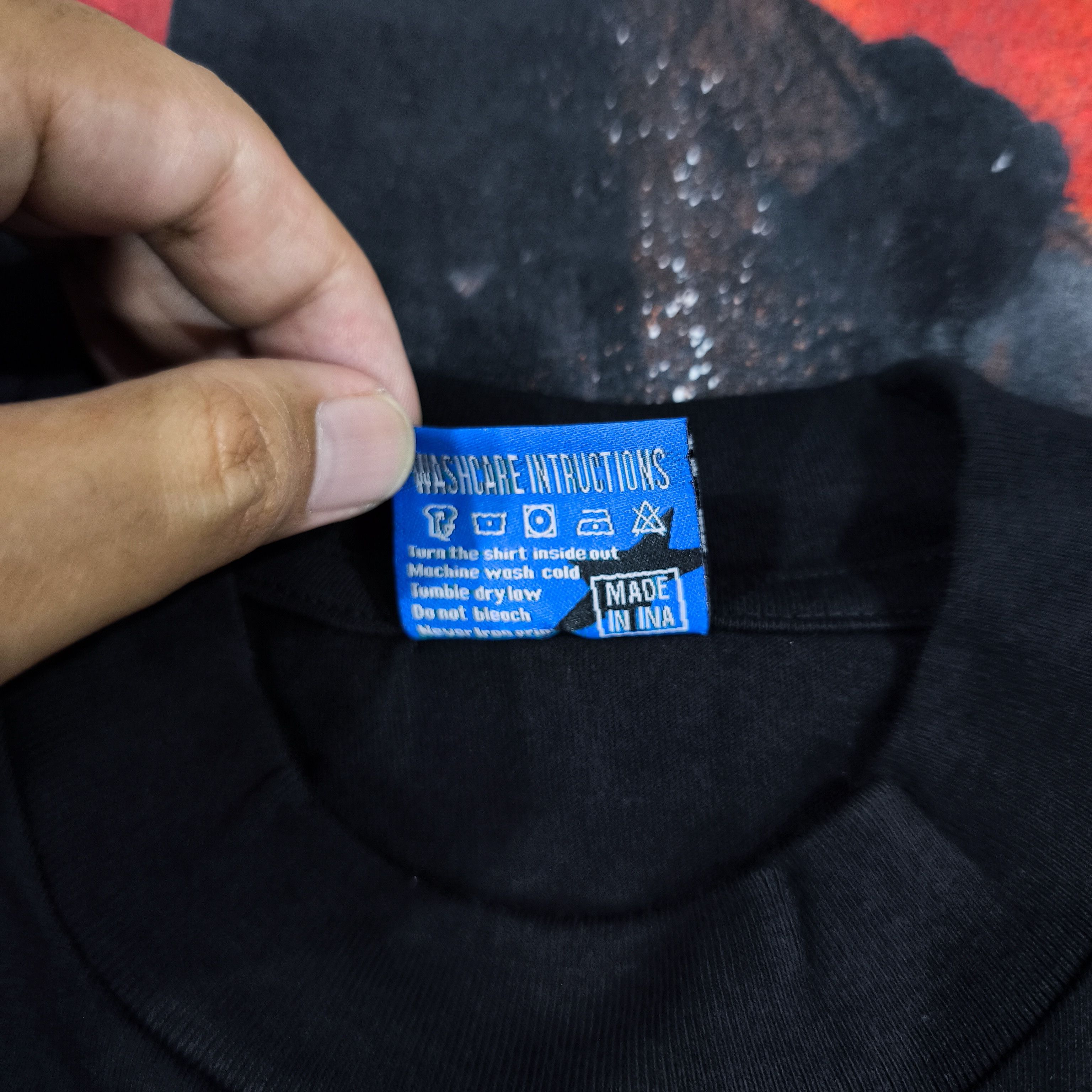 Rap Tees Le Sserafim Huh Yun-Jin Fall T-shirt Size US XL / EU 56 / 4 - 15 Thumbnail