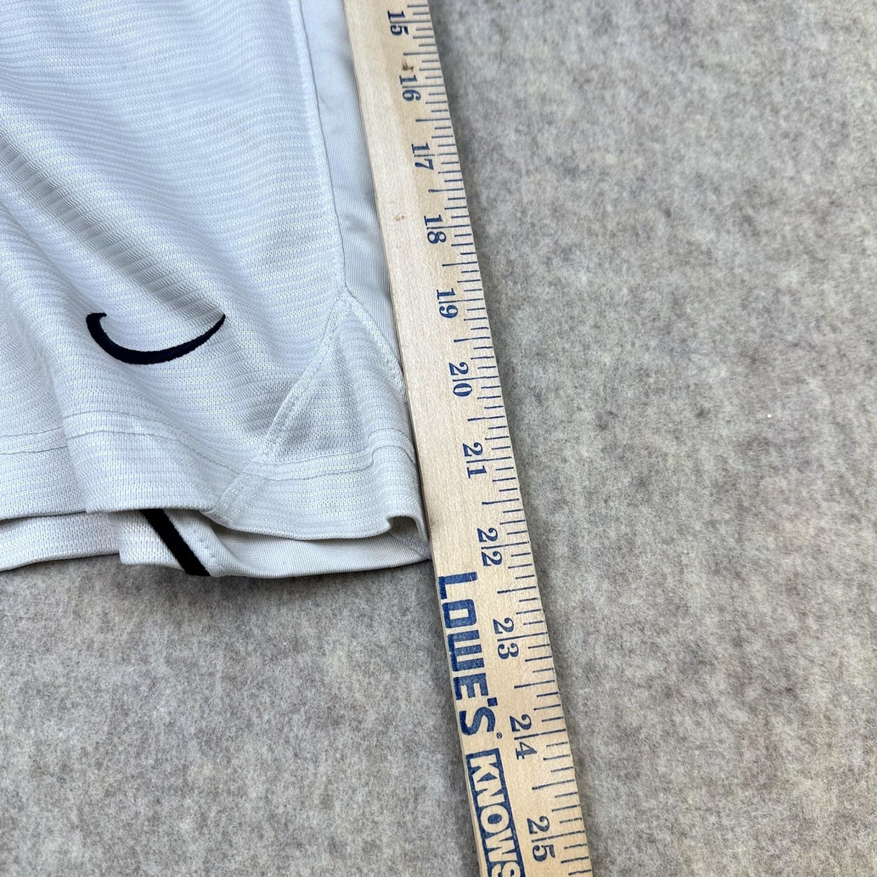 Nike Nike Athletic Shorts Mens Small White Performance Training Pockets Swoosh Logo Size US 29 - 6 Thumbnail