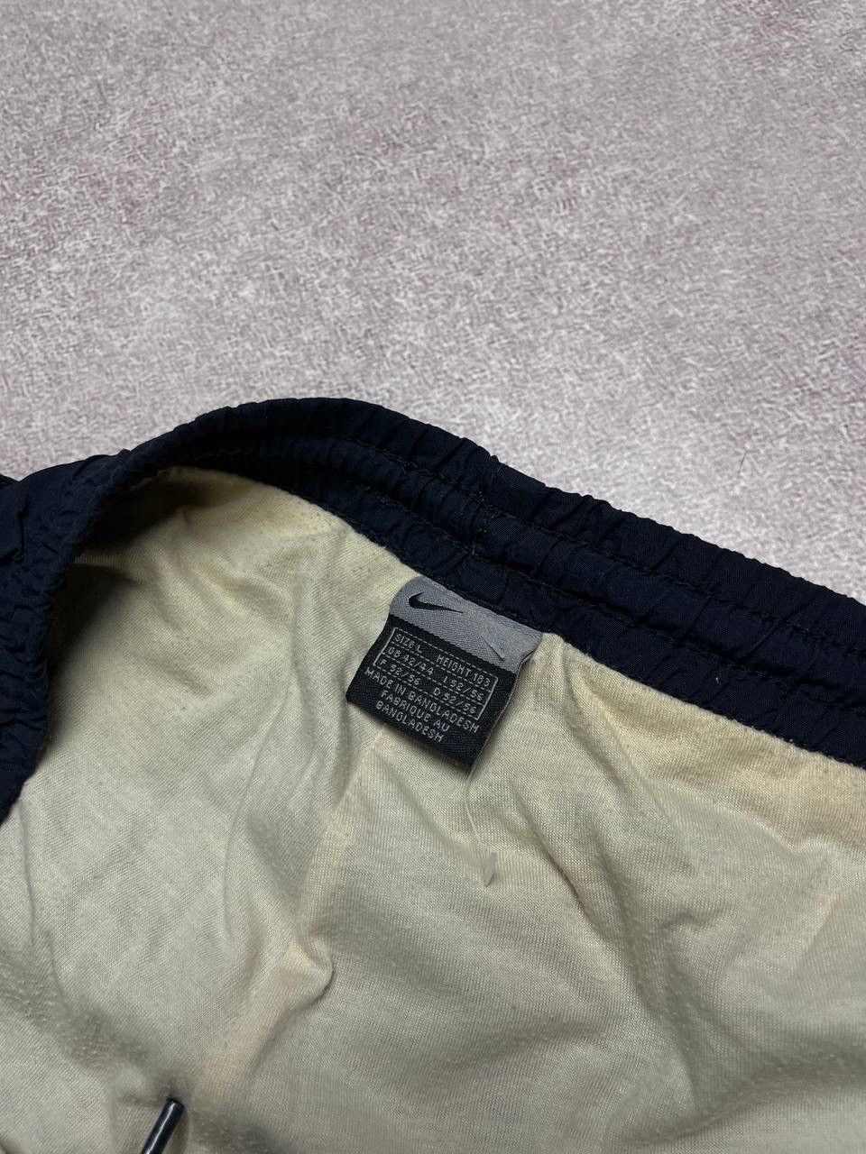 Nike Vintage Nike Swoosh Baggy Trackpants Y2K L Size US 34 / EU 50 - 5 Thumbnail