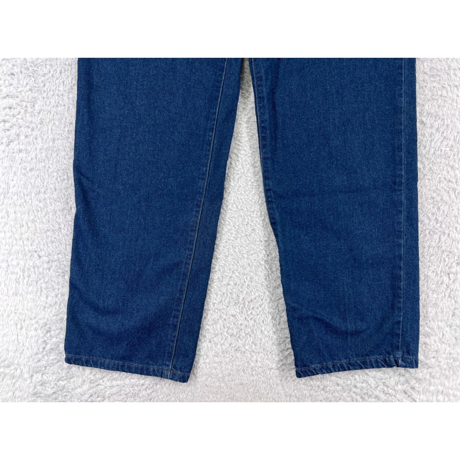 Vintage M’Elvis Jeans Womens 26 Blue Denim Straight 26x29 Cotton Spandex Jeans 5-Pocket Style Regular Rise Mid 8.5-10.5in Vintage No Womens Jeans Blue 26 Size 26" / US 2 / IT 38 - 7 Thumbnail