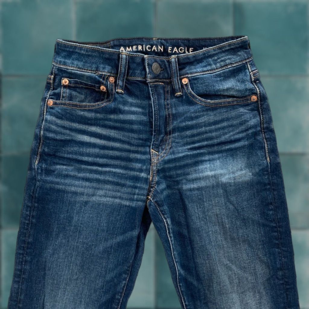 American Eagle Outfitters American Eagle Jeans Mens 26x28 Athletic Tapered Leg Dark Wash Blue Denim Pants Size US 26 / EU 42 - 1 Thumbnail