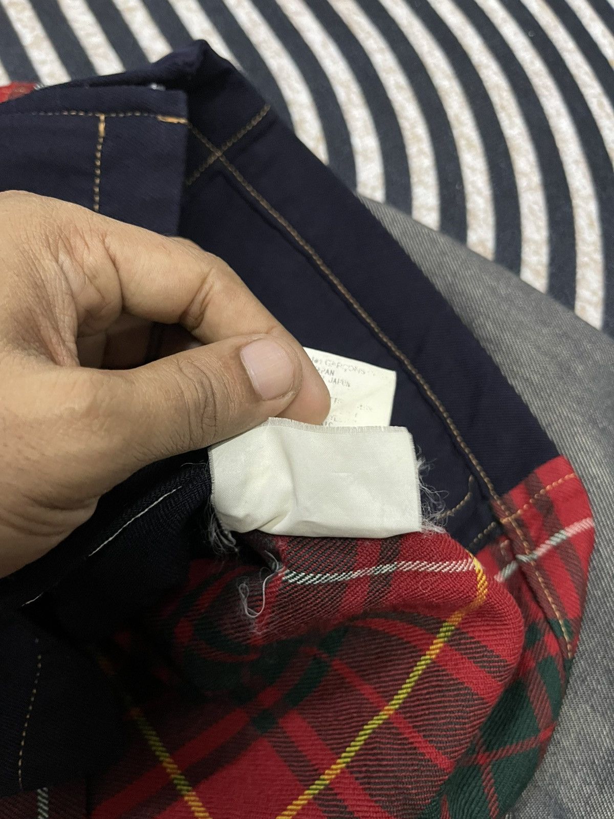 Comme des Garcons A/W 1999 COMME DES GARCONS TARTAN DENIM JACKET Size M / US 6-8 / IT 42-44 - 12 Thumbnail