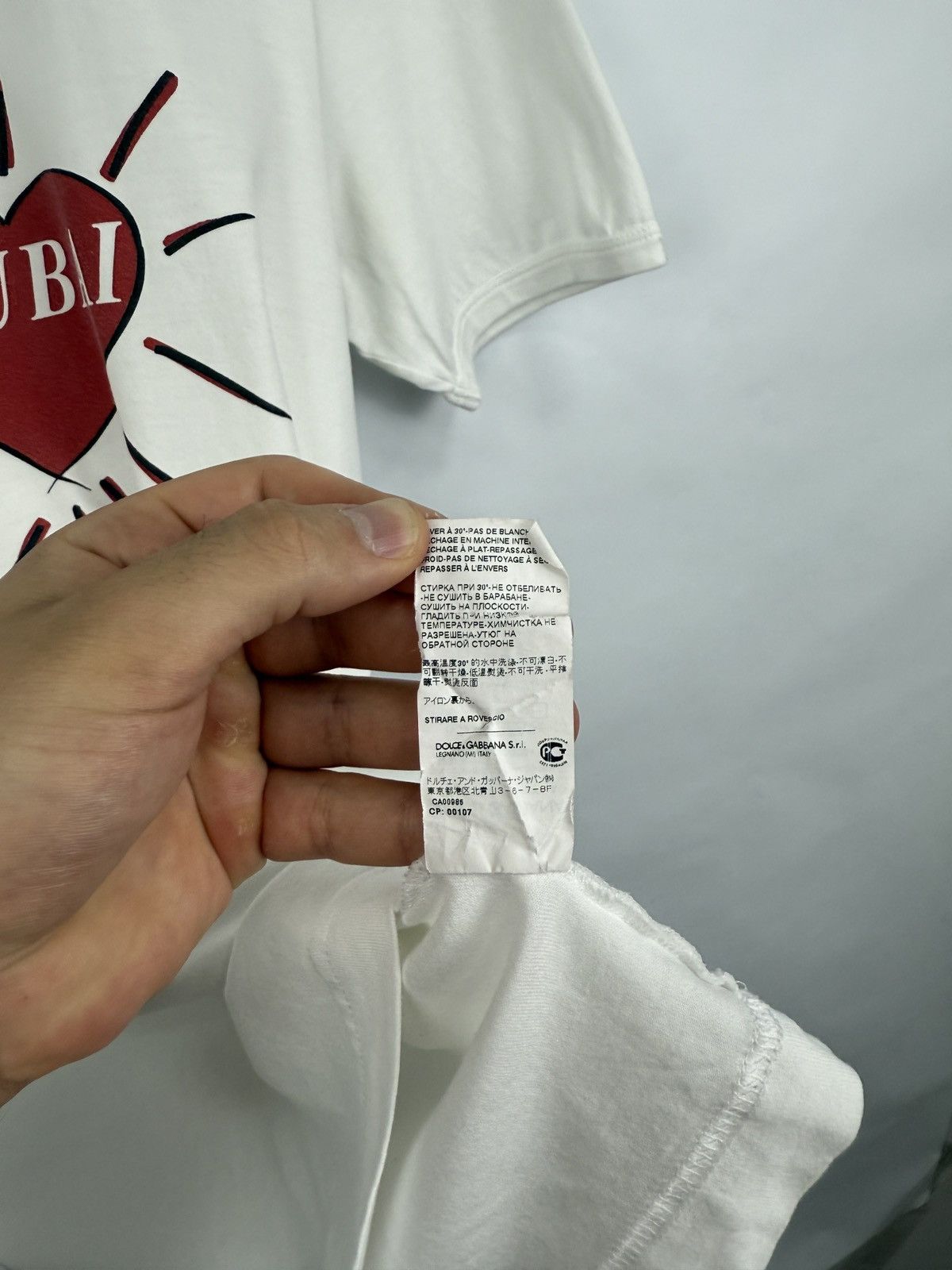 Dolce & Gabbana 🇮🇹 Y2K Dolce Gabbana Loves Dubai Exclusive T-Shirt Rare Retro Size US M / EU 48-50 / 2 - 8 Thumbnail