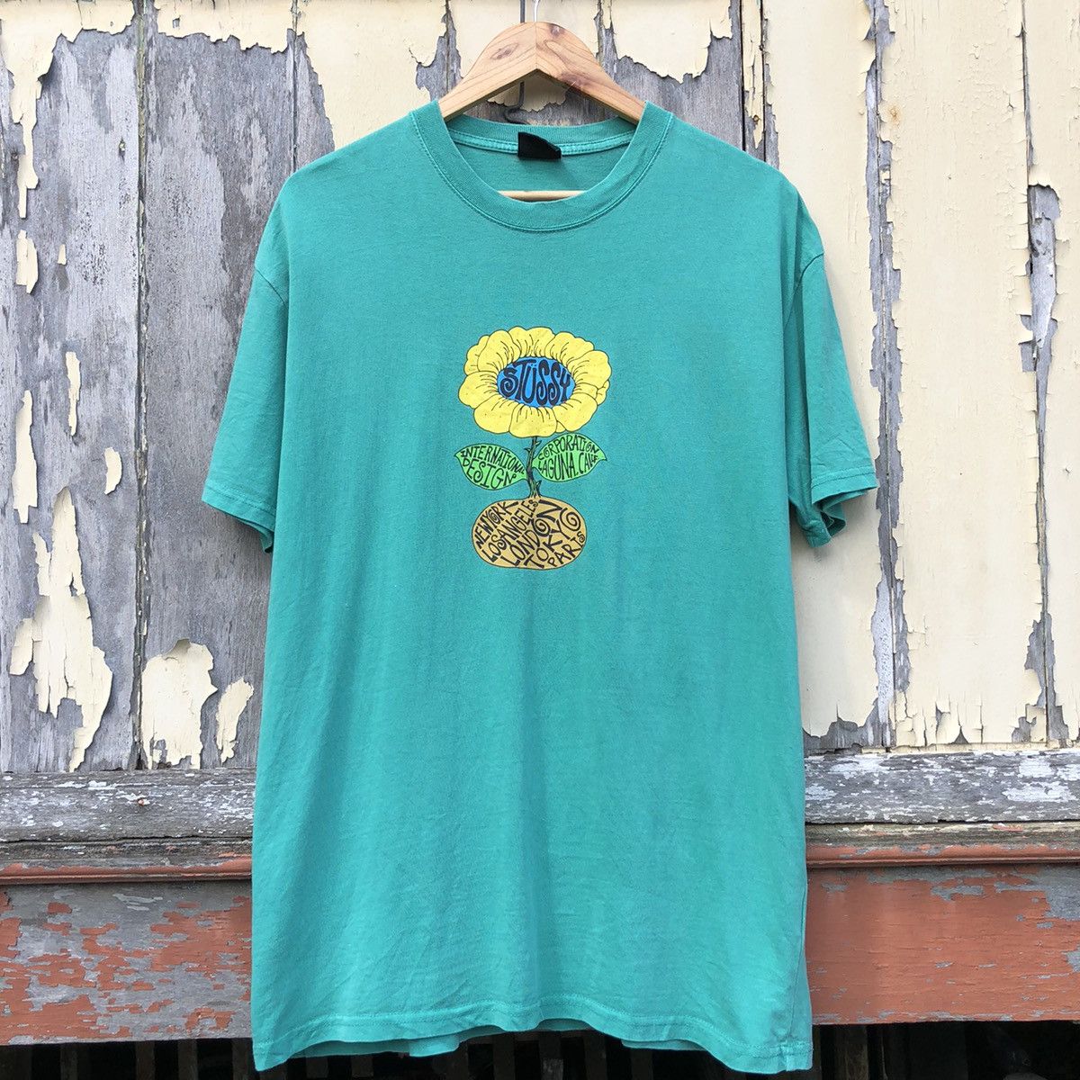 Stussy Vintage STUSSY Australia International Design Tshirt Size US M / EU 48-50 / 2 - 1 Thumbnail