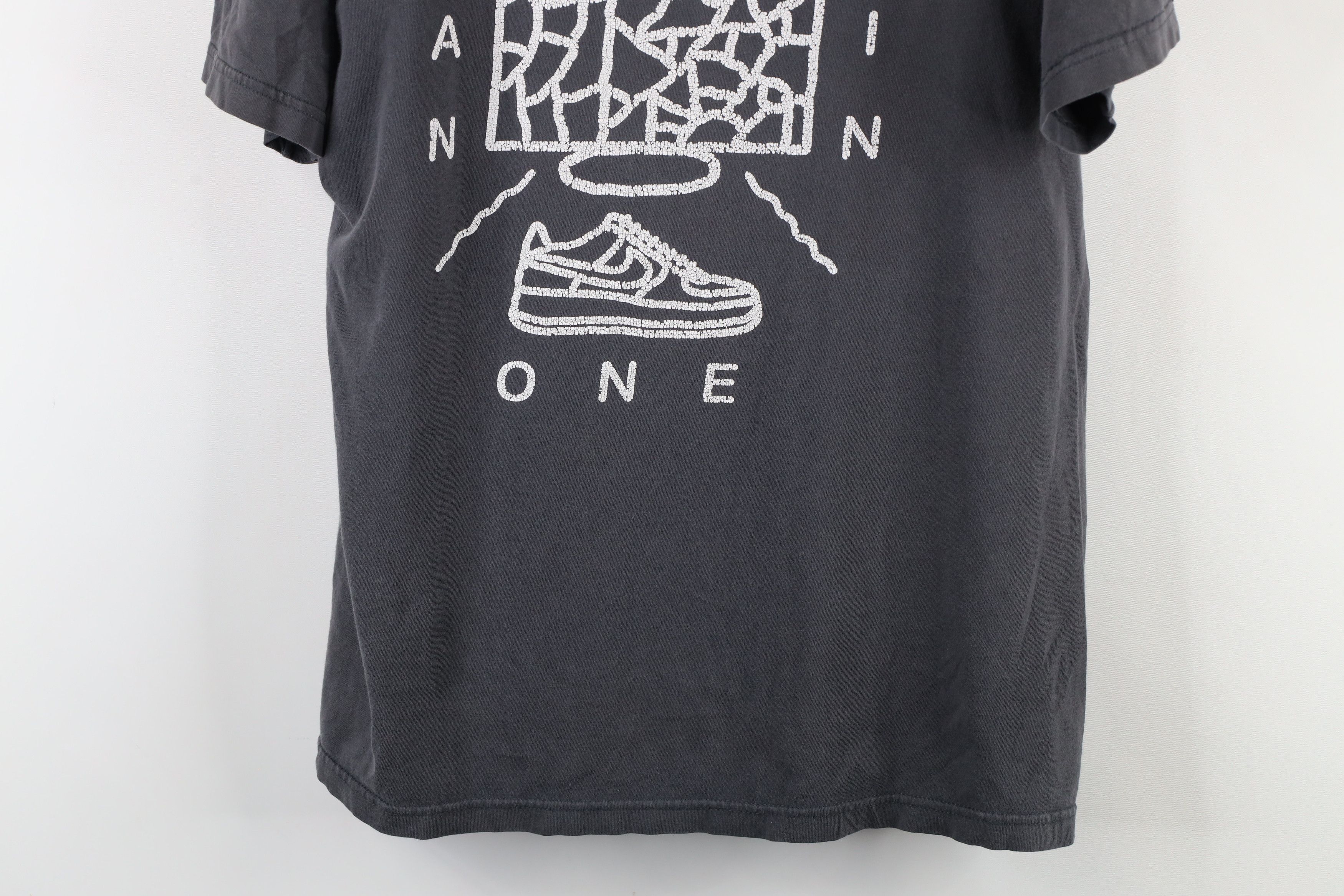 Nike × Vintage Vintage Nike Distressed Air Force One Basketball T-Shirt Size US L / EU 52-54 / 3 - 3 Thumbnail