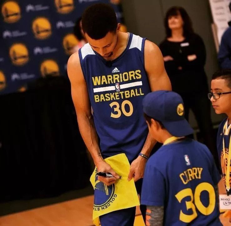 NBA GOLDEN STATE WARRIORS JERSEY TWO SIDES TRAINIG SHIRT Size US S / EU 44-46 / 1 - 8 Thumbnail