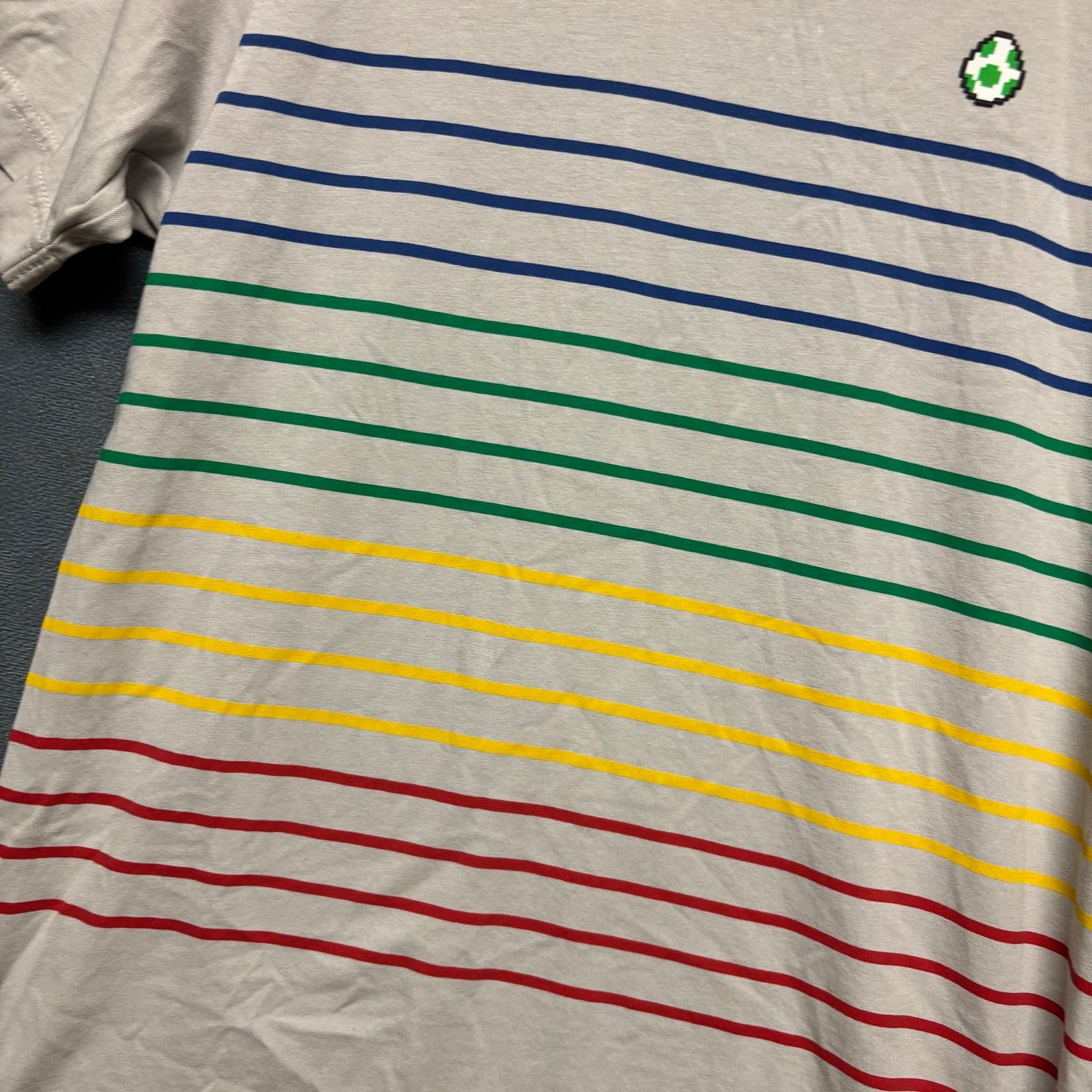 Uniqlo Uniqlo UT Nintendo Yoshi Egg Stripe Tee XS Gray 8-Bit Gamer Size US XS / EU 42 / 0 - 3 Thumbnail