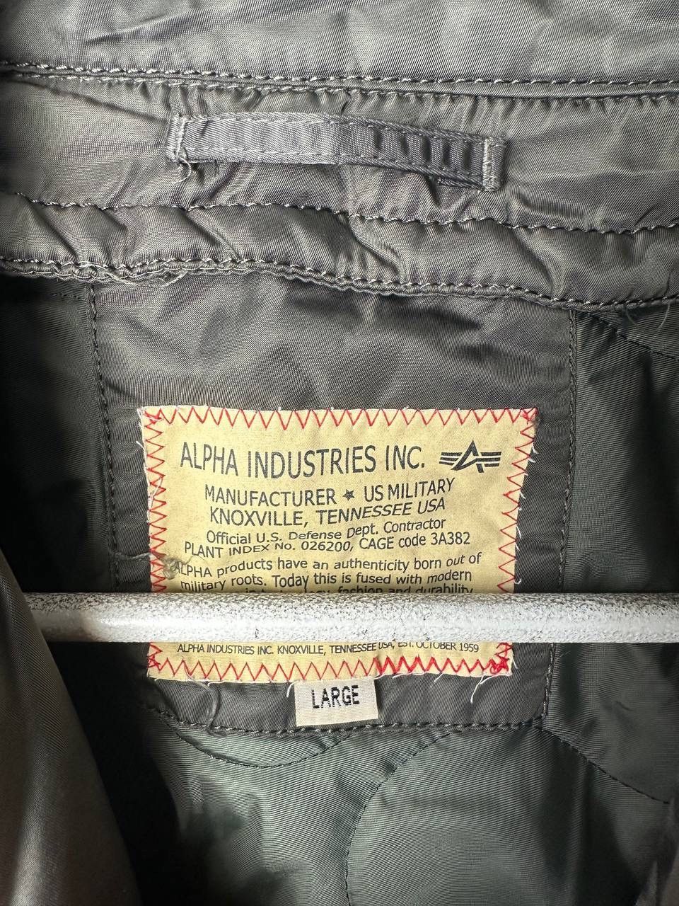 Alpha Industries × Vintage Vintage Alpha Industries MA-1 military jacket size Large Size US L / EU 52-54 / 3 - 5 Thumbnail