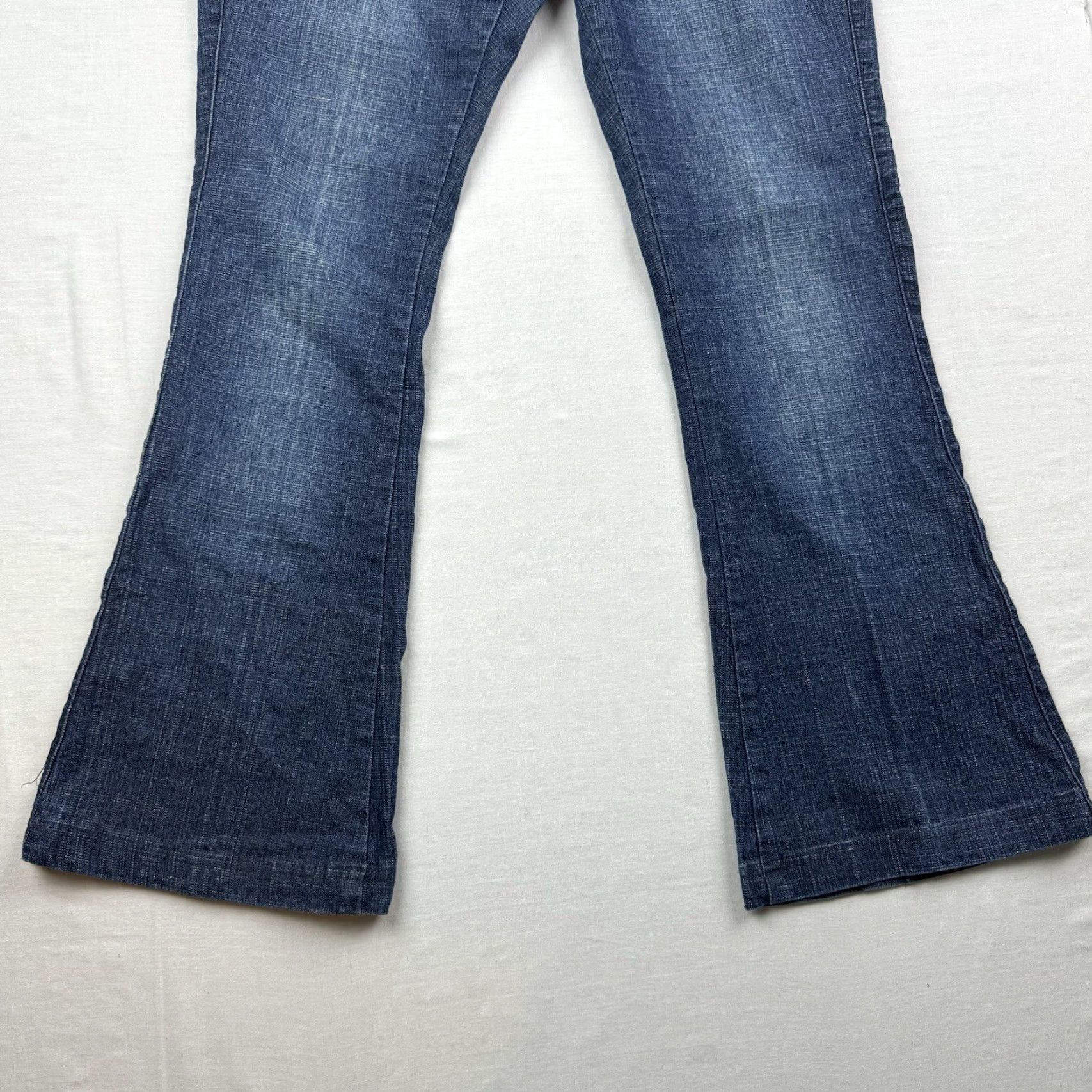 Vintage VINTAGE Crest Jeans Womens 9/10 Blue Flared Grunge Y2K Hipster Lower Waist Jeans Women Size 30" / US 8 / IT 44 - 3 Thumbnail