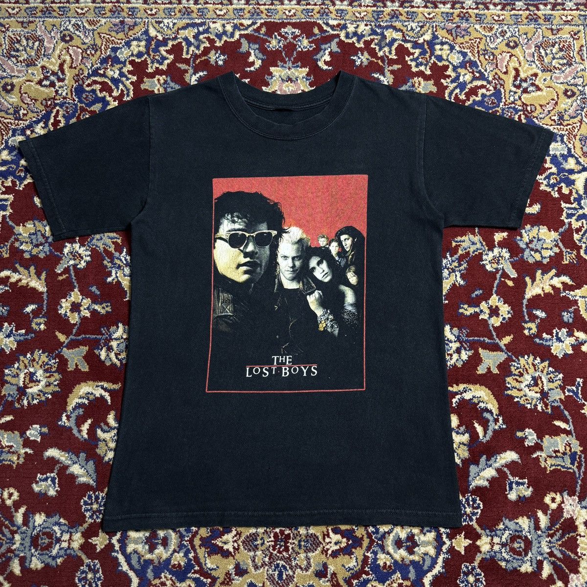 Expert Horror Vintage 2000s The Lost Boys movie film promo tee y2k 00s Size US S / EU 44-46 / 1 - 1 Thumbnail
