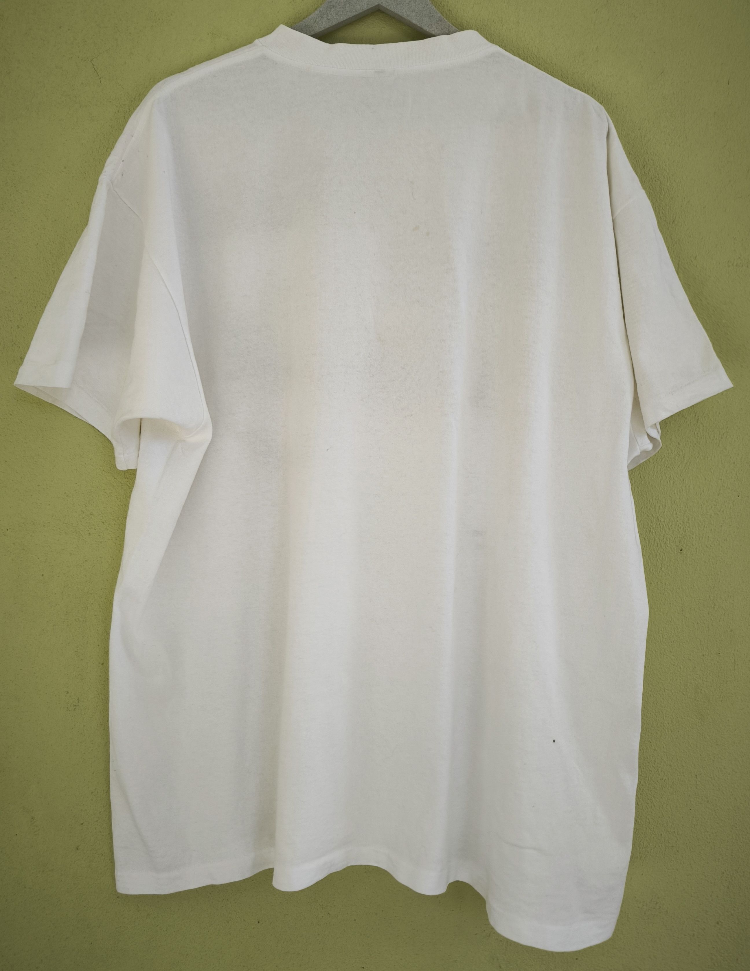 Vintage Vtg 1992 CHEVROLET CORVETTE tee Size US XXL / EU 58 / 5 - 6 Thumbnail