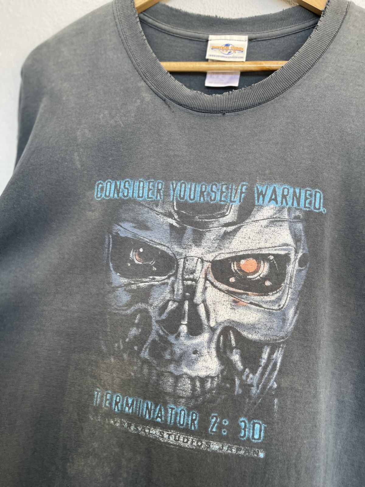 Planet Hollywood Distressed Terminator Sun Faded Trashed Size US XL / EU 56 / 4 - 3 Thumbnail