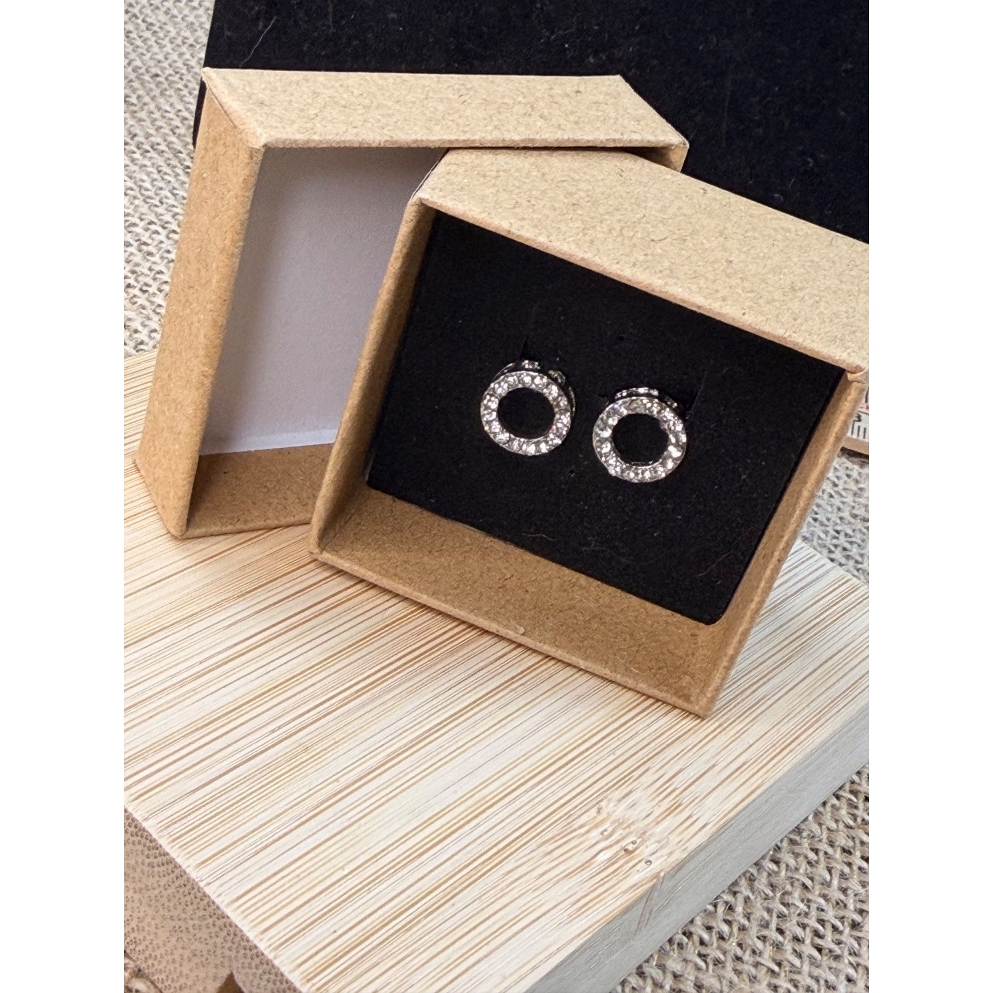 Other Silver Rhinestone Circle Stud Earrings In Gift Box Size ONE SIZE - 3 Thumbnail
