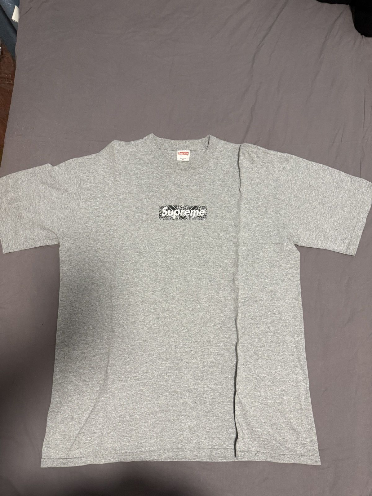 Supreme Supreme 2001 paisley bandana box logo tee grey Size US XL / EU 56 / 4 - 1 Thumbnail
