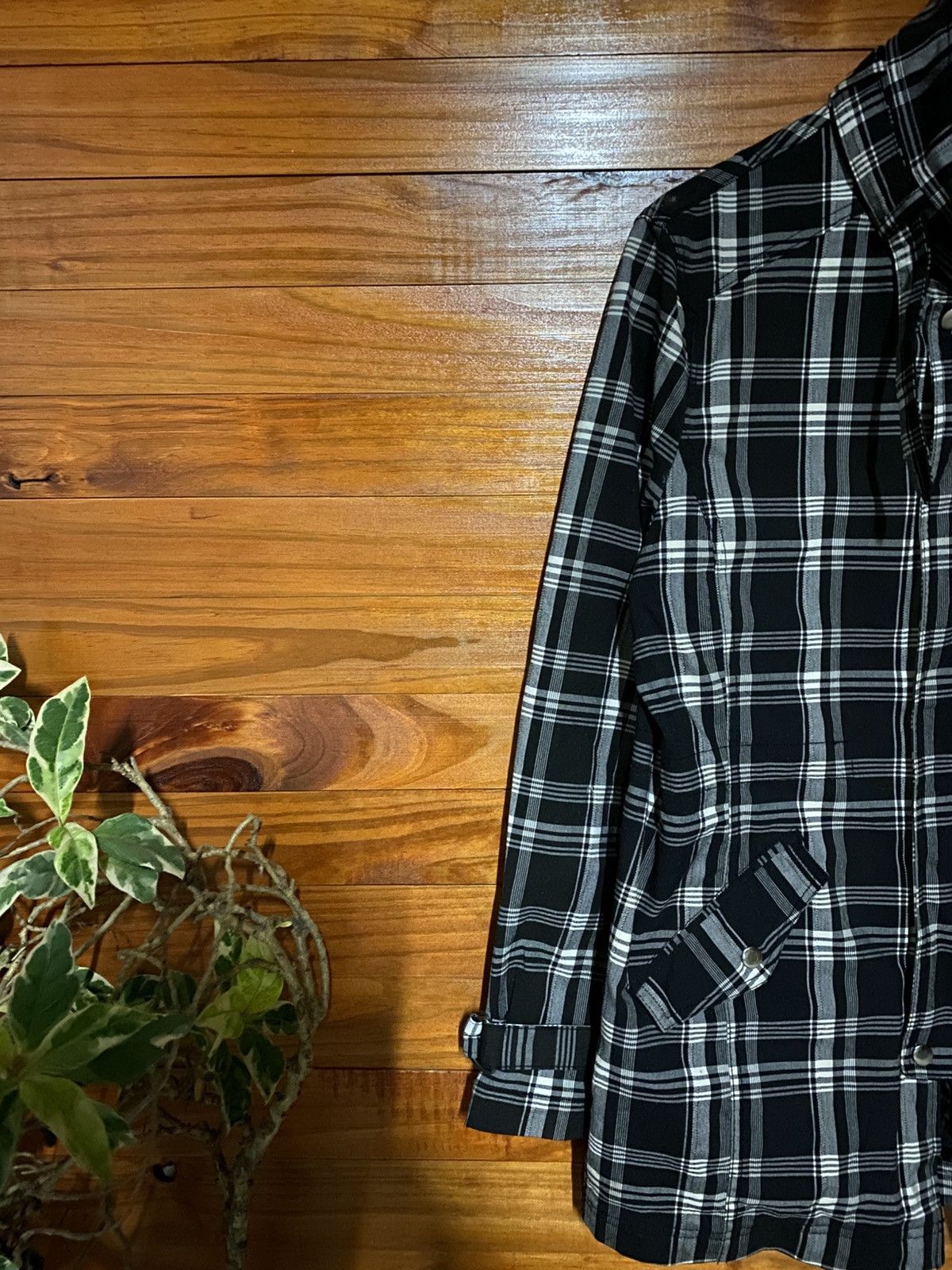 Japanese Brand Beno Modern Expression Black White Plaid Lolita Long Jacket Size US M / EU 48-50 / 2 - 8 Thumbnail