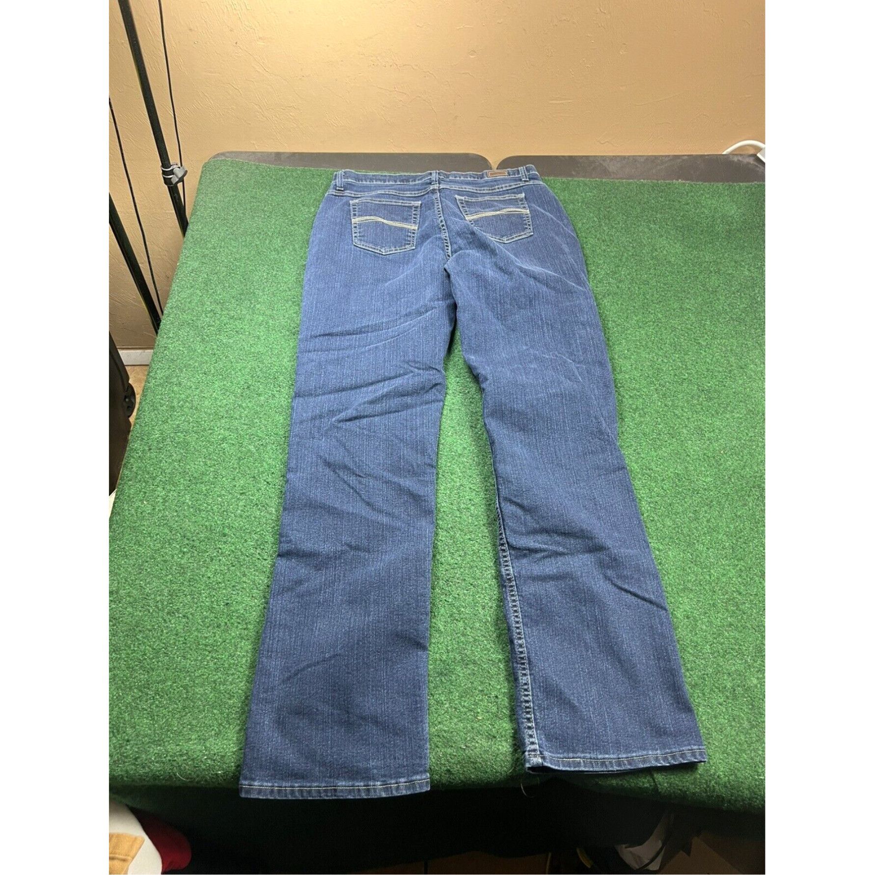 Lee Riders by Lee Womens 16 Mid Rise Denim Jeans Dark Wash Blue Zip 32x32.5 Size 38" / US 16 / IT 52 - 1 Thumbnail