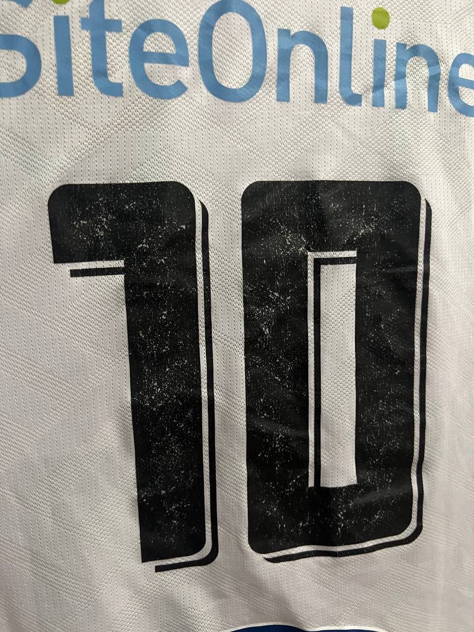 Sports Specialties SPECIAL 2021 FC GRONINGEN #10 MATCH WORN SOCCER JERSEY ROBEY Size US XL / EU 56 / 4 - 12 Thumbnail